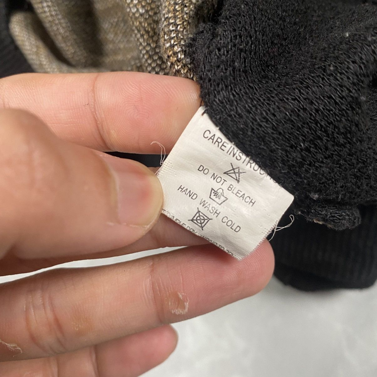 Giorgio Armani Giorgio Armani Parody Giorgio Marald Knit Sweaters Size US M / EU 48-50 / 2 - 5 Thumbnail