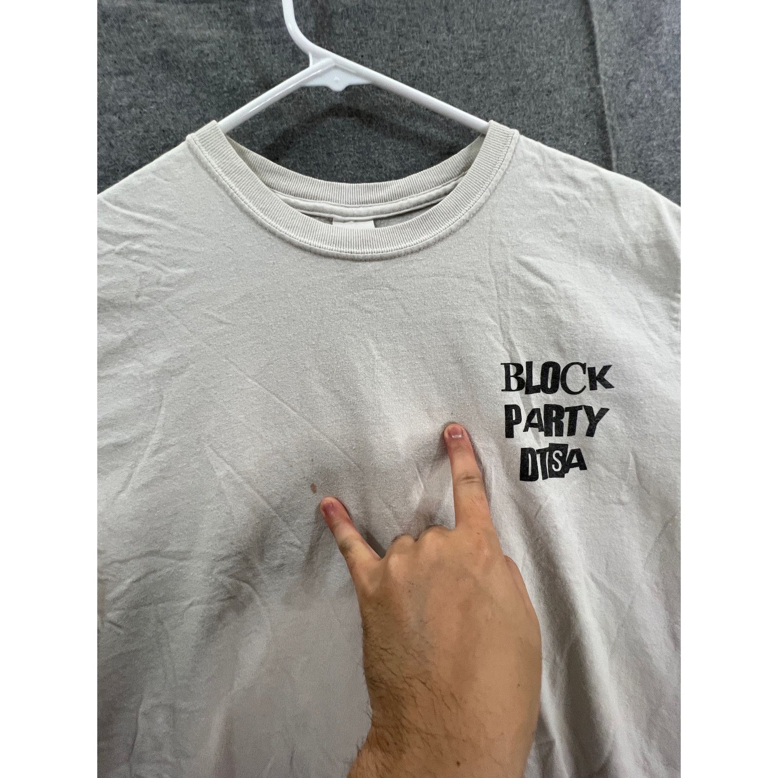 Gildan Gildan Shirt Women Medium White Short Sleeve Casual Size M / US 6-8 / IT 42-44 - 4 Thumbnail