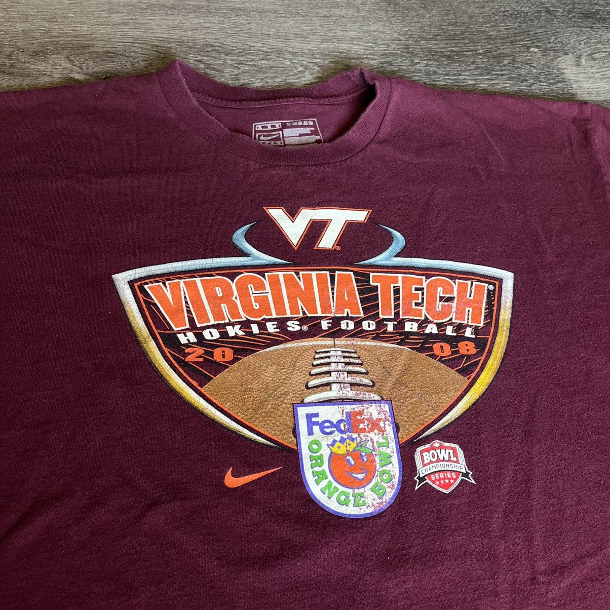 Nike Vintage 2008 Nike Virginia Tech Football Orange Bowl T Shirt Size US XL / EU 56 / 4 - 1 Thumbnail
