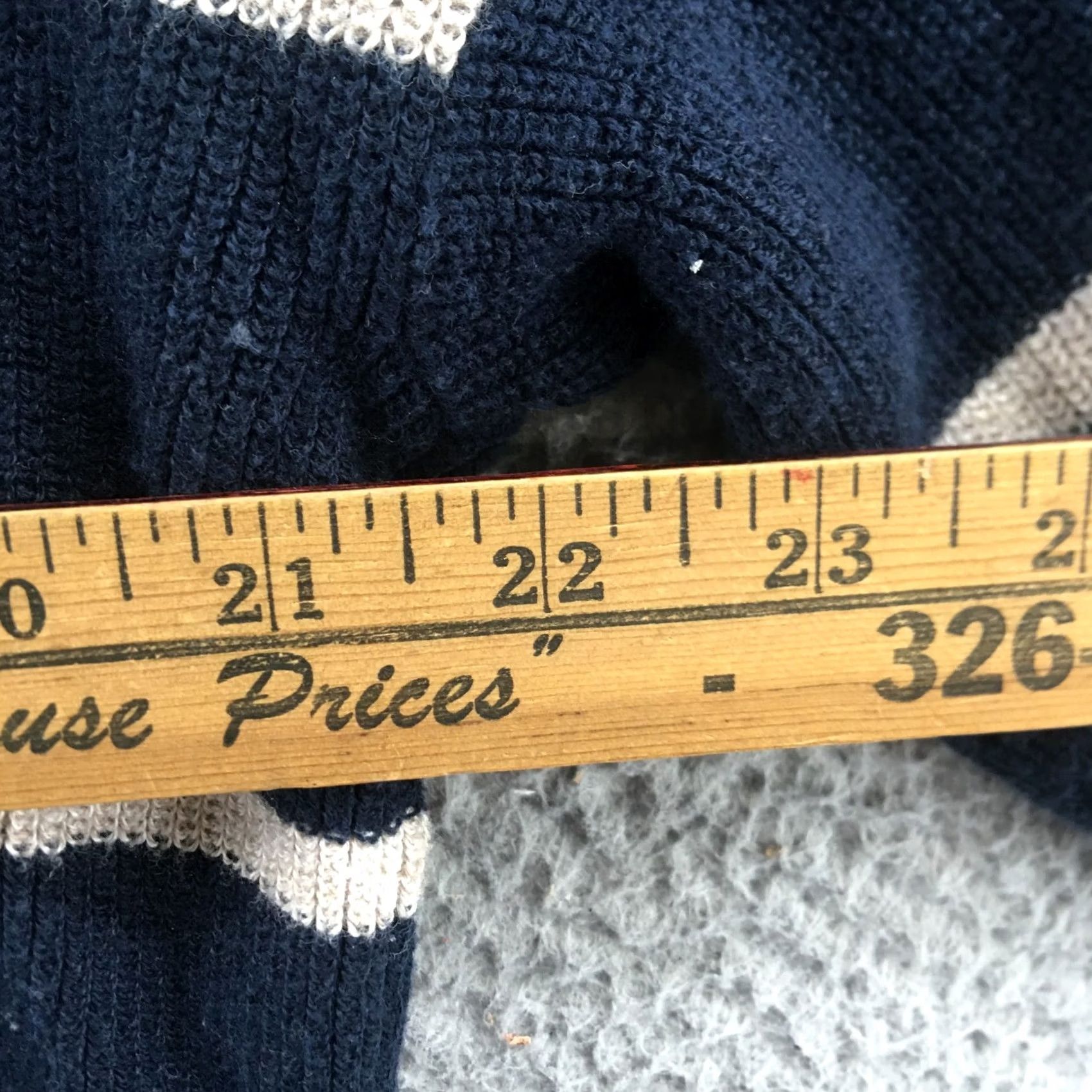 American Eagle Outfitters American Eagle Outfitters Pullover Sweater Women Small Blue Striped Knit Crew Neck All Seasons Size S / US 4 / IT 40 - 5 Thumbnail