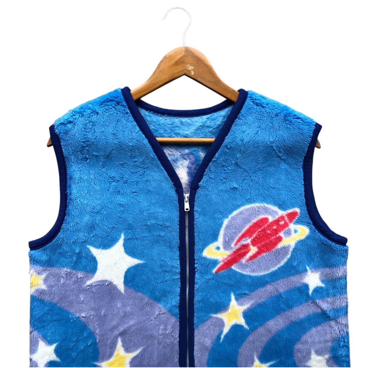 Disney Japanese DISNEY pixar fleeve vest Size US M / EU 48-50 / 2 - 3 Thumbnail