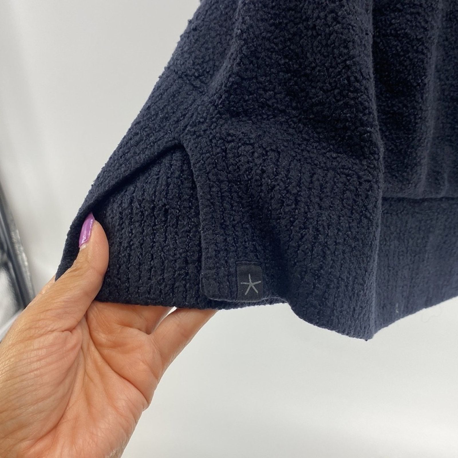Other Barefoot Dreams cozychic lite fuzzy sweater black sz S Size S / US 4 / IT 40 - 6 Thumbnail