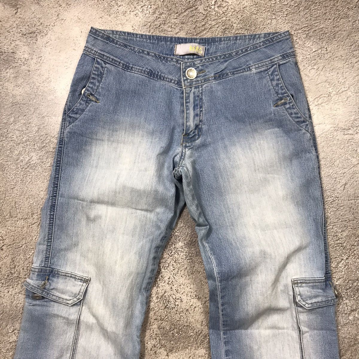 Vintage Y2K Baggy Distressed Cargo Jeans Flared Skate Streetwear 28 Size 28" / US 6 / IT 42 - 4 Thumbnail