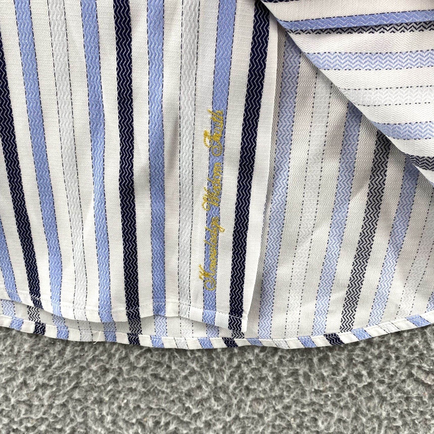 Robert Graham Robert Graham Shirt Adult XL Blue Striped Flip Cuff Button Down Long Sleeve Mens Size US XL / EU 56 / 4 - 5 Thumbnail