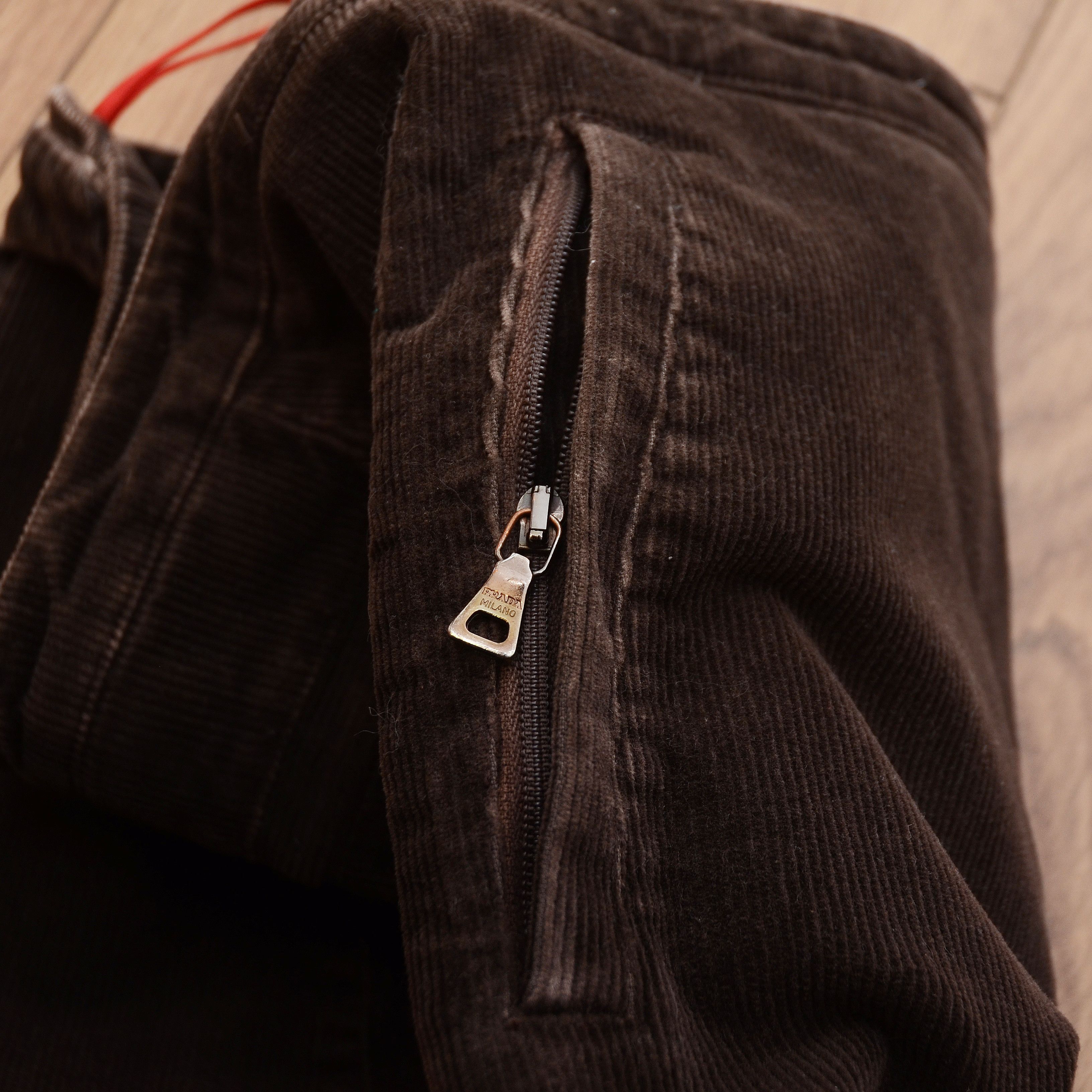 Prada Prada Linea Rossa Vintage Corduroy Brown Pants Sz 40 00s Y2K Size 40" / US 18 - 9 Thumbnail