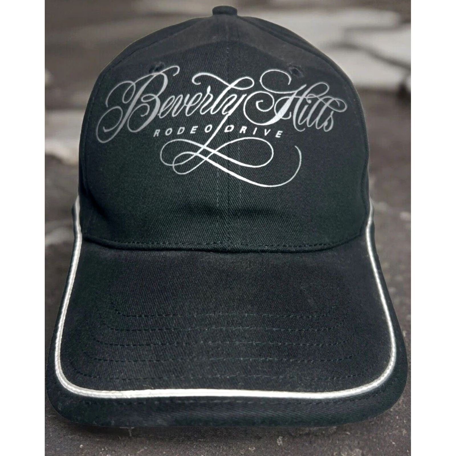 Vintage VINTAGE Rodeo Drive Beverly Hills Hat Strapback Black Silver Cotton Men One Size Adjustable Baseball Cap Size ONE SIZE - 2 Thumbnail