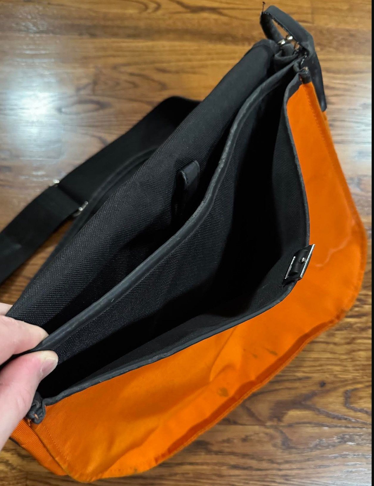 Vintage Vintage New York Film Academy Orange Messenger Bag Size ONE SIZE - 4 Thumbnail