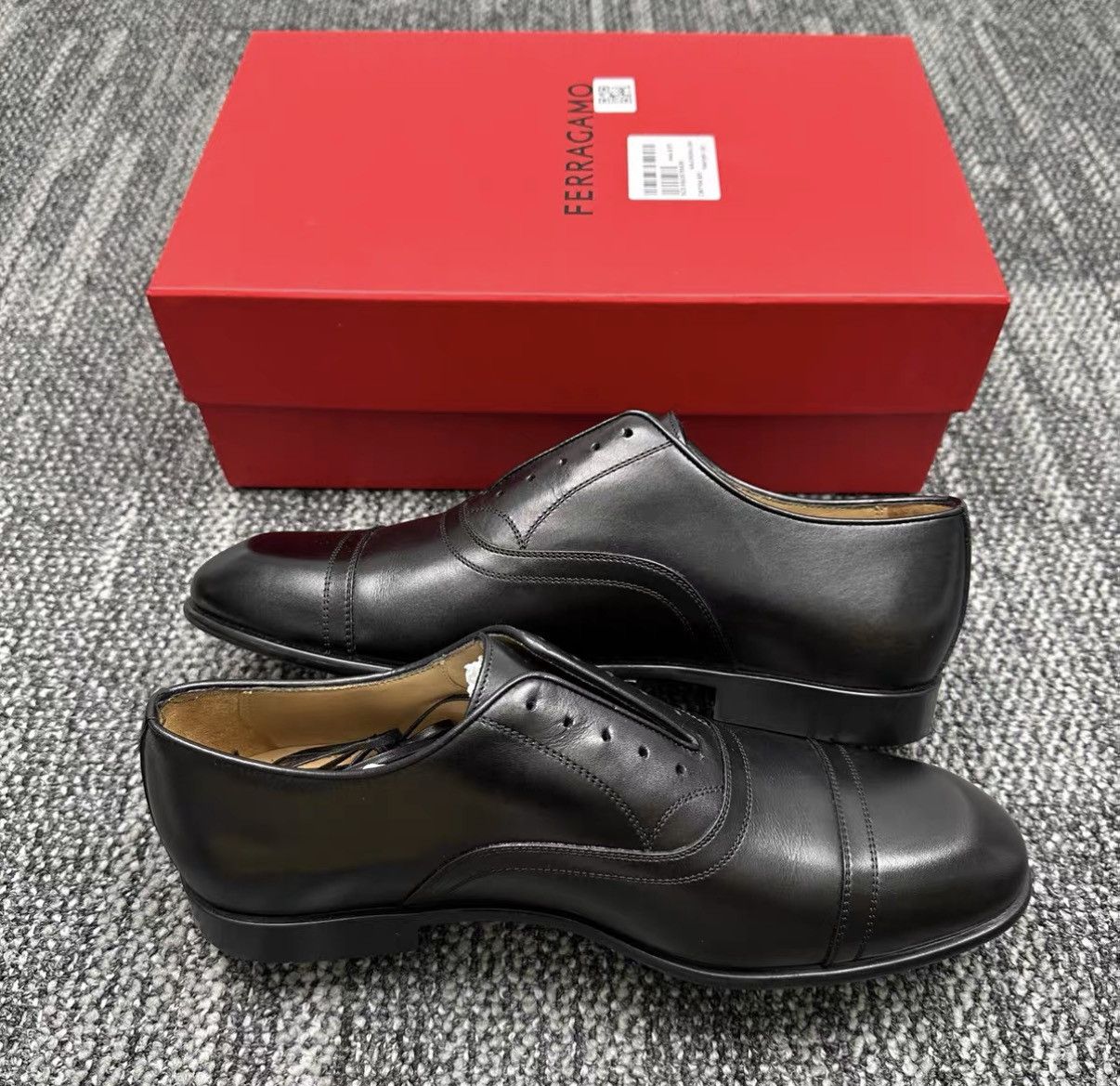 Salvatore Ferragamo Ferragamo Calfskin Double-Stitched Formal Dress Shoes J42 Size US 9 / EU 42 - 5 Thumbnail