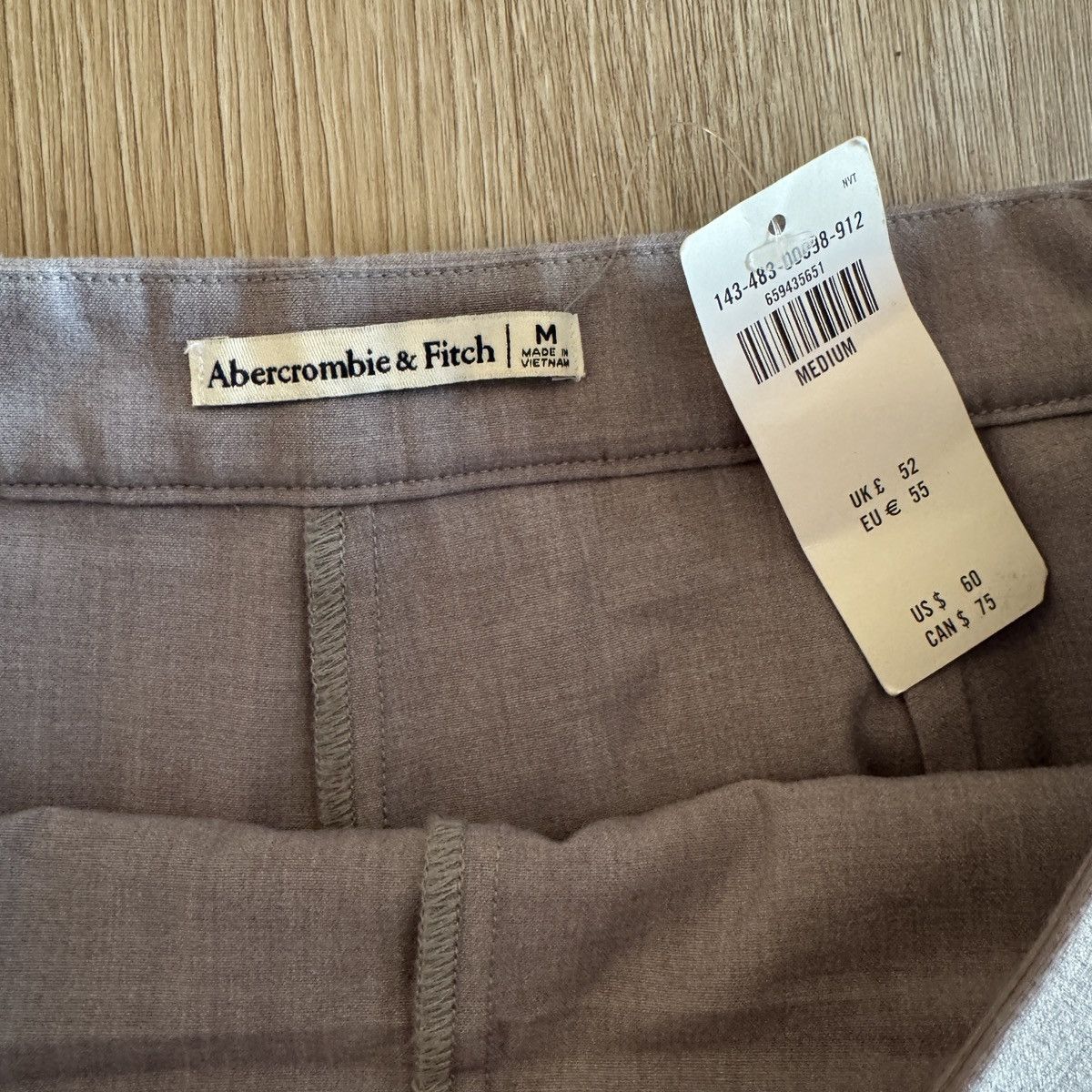Abercrombie & Fitch NWT Abercrombie Pleated Wrap Gray Mini Skort Size 28" / US 6 / IT 42 - 4 Thumbnail