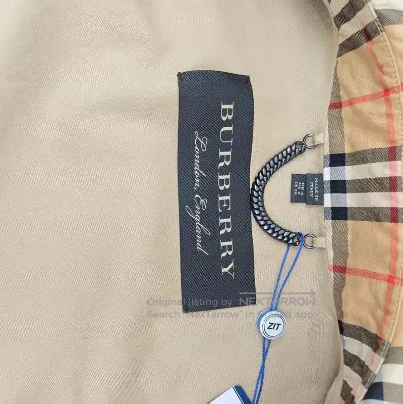 Burberry Burberry Women's Khaki Cotton Jacket. Size S / US 4 / IT 40 - 6 Thumbnail