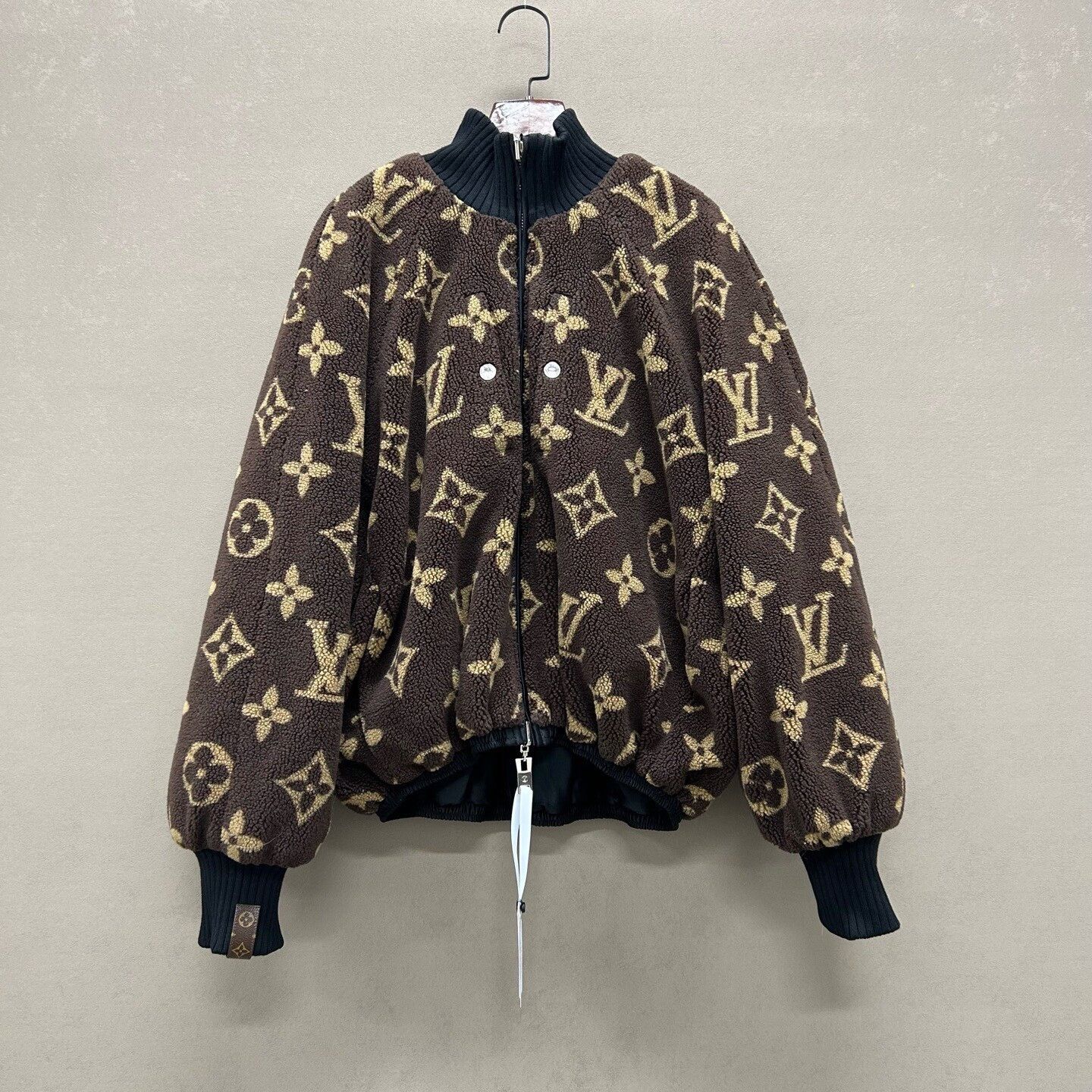 Louis Vuitton Louis Vuitton Monogram Teddy Double-sided Jacket Size S / US 4 / IT 40 - 1 Thumbnail