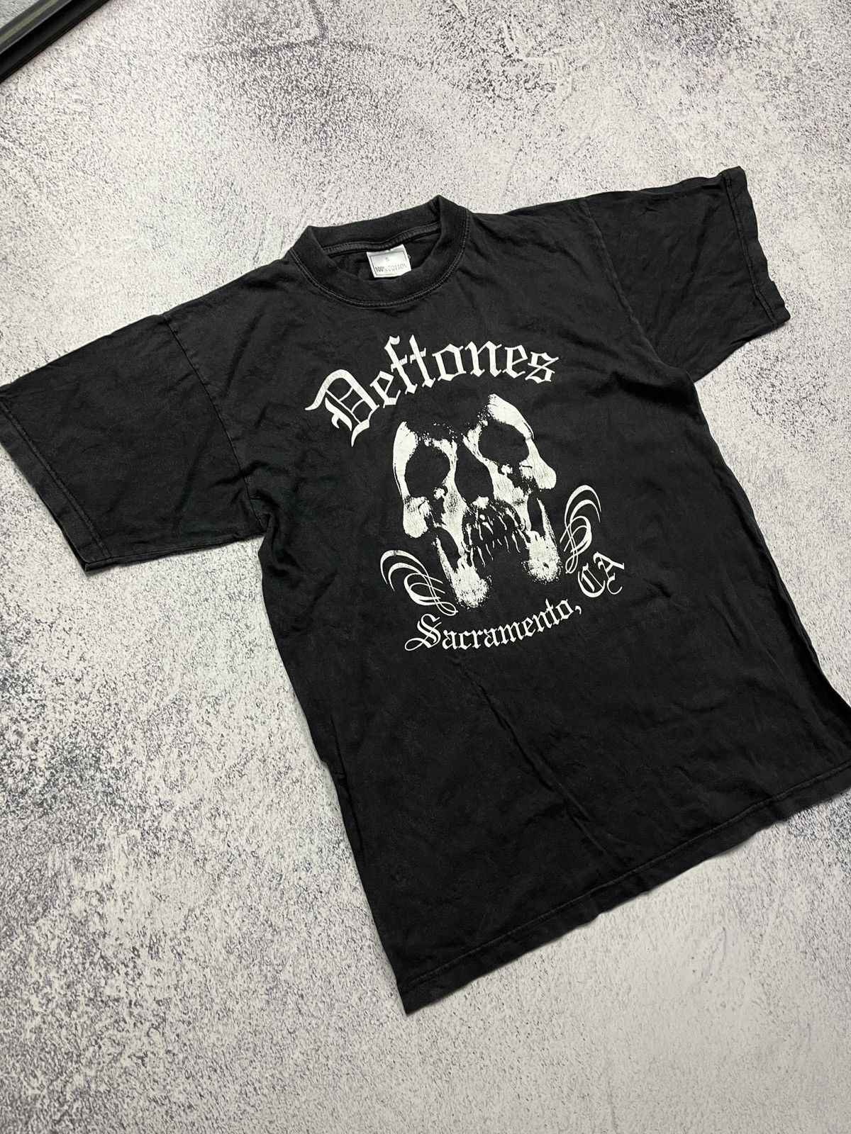 Band Tees Vintage Deftones 00’s Sacramento T-Shirt Rare Band Tee Y2k Size US S / EU 44-46 / 1 - 3 Thumbnail