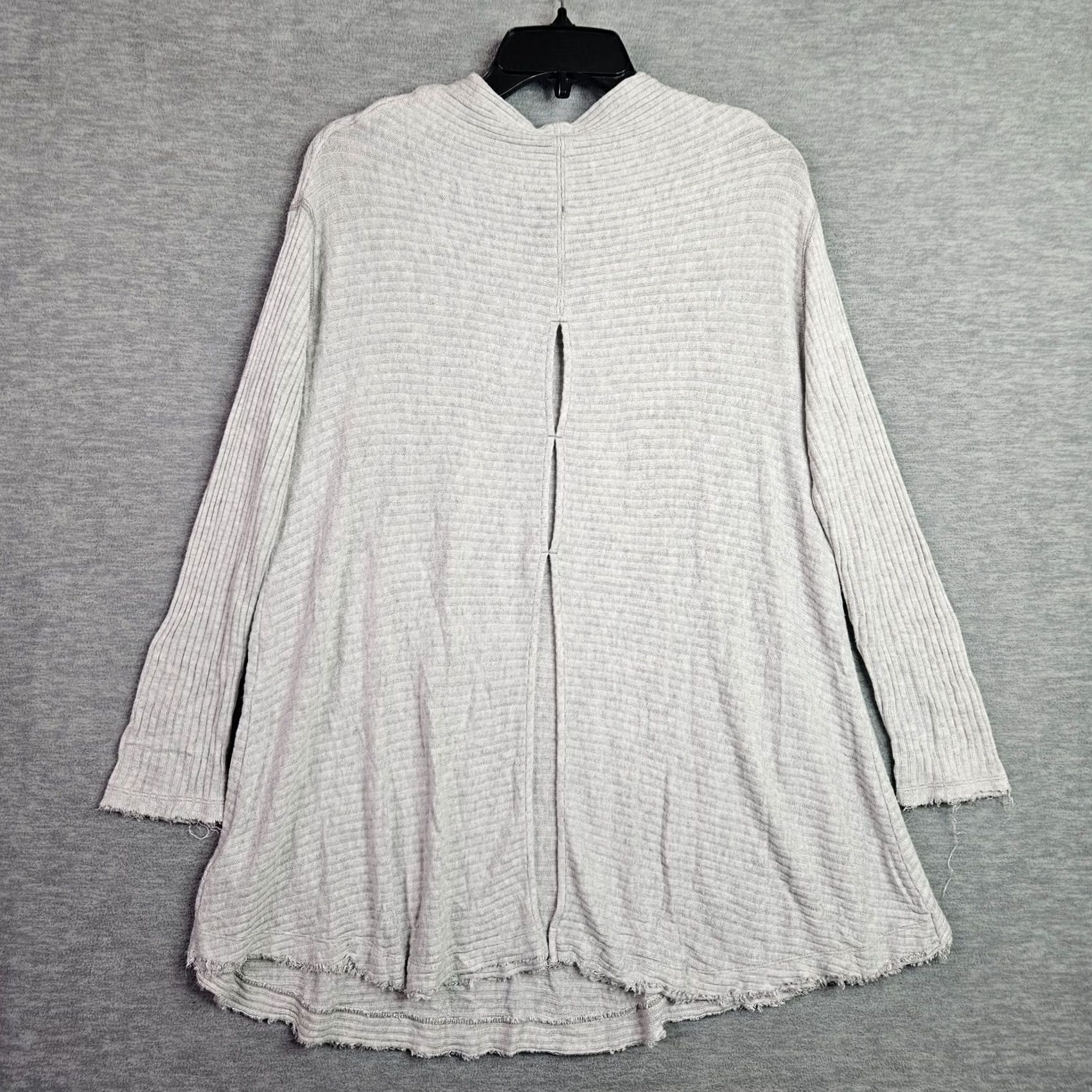 Free People Free People We The Free Tara Split Back Gray Knit Turtleneck Size M Size M / US 6-8 / IT 42-44 - 2 Thumbnail