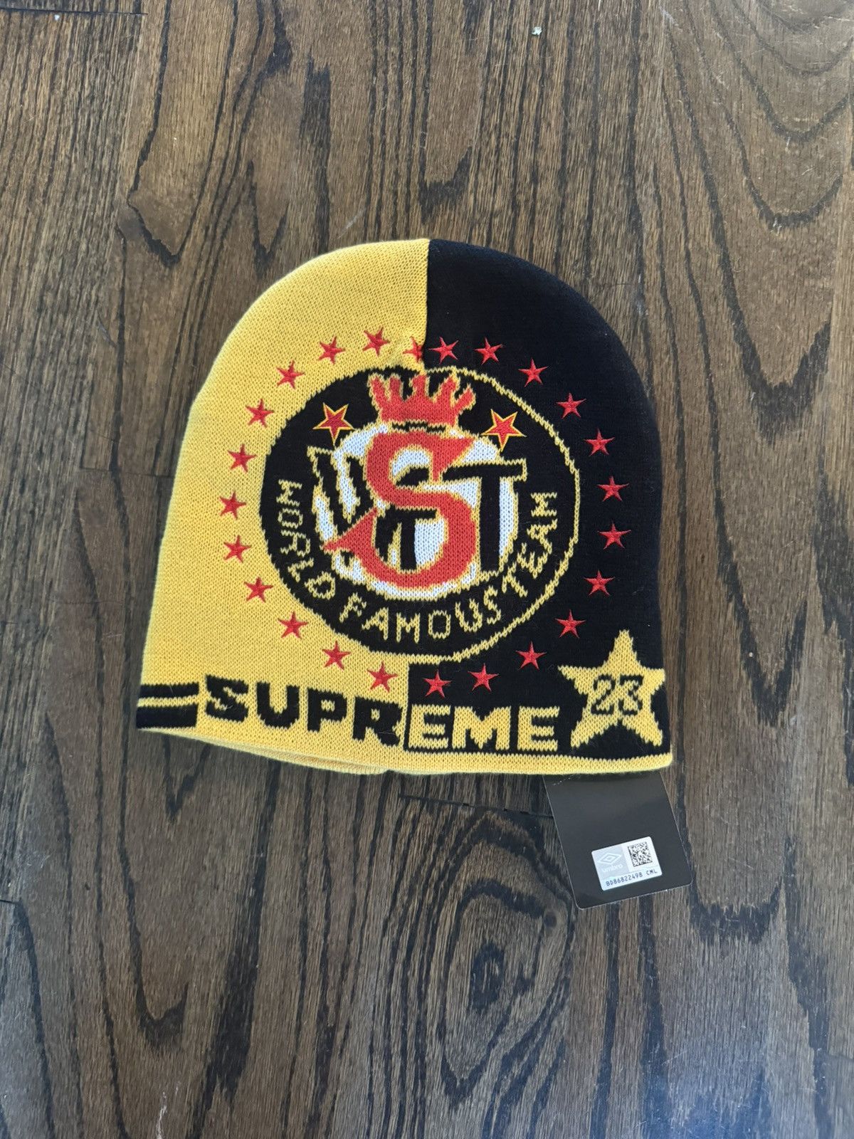 Supreme Supreme x Umbro Beanie | Grailed