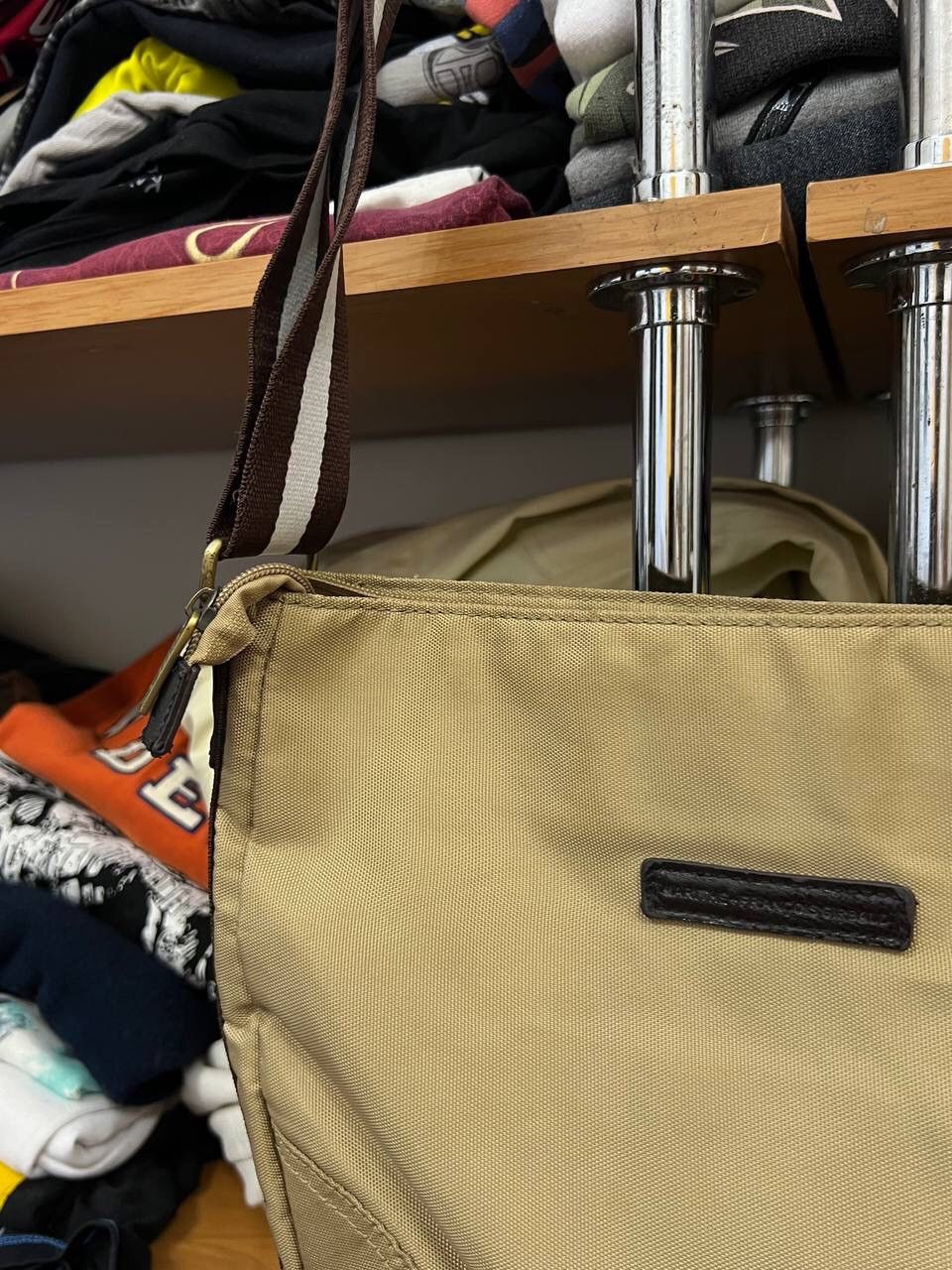 Marithe + Francois Girbaud Marithe Francois Girbaud Y2K Crossbody Sling Bag Size ONE SIZE - 2 Thumbnail