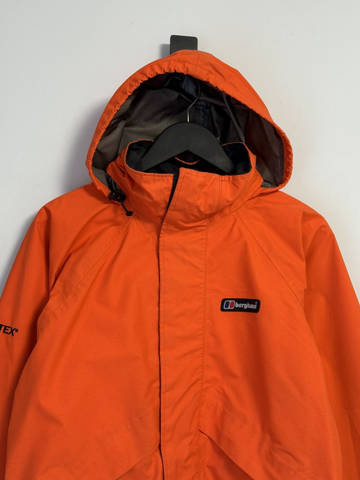 Berghaus Vintage Berghaus Gore-Tex Jacket Orange Mens Outdoor Size US S / EU 44-46 / 1 - 2 Thumbnail