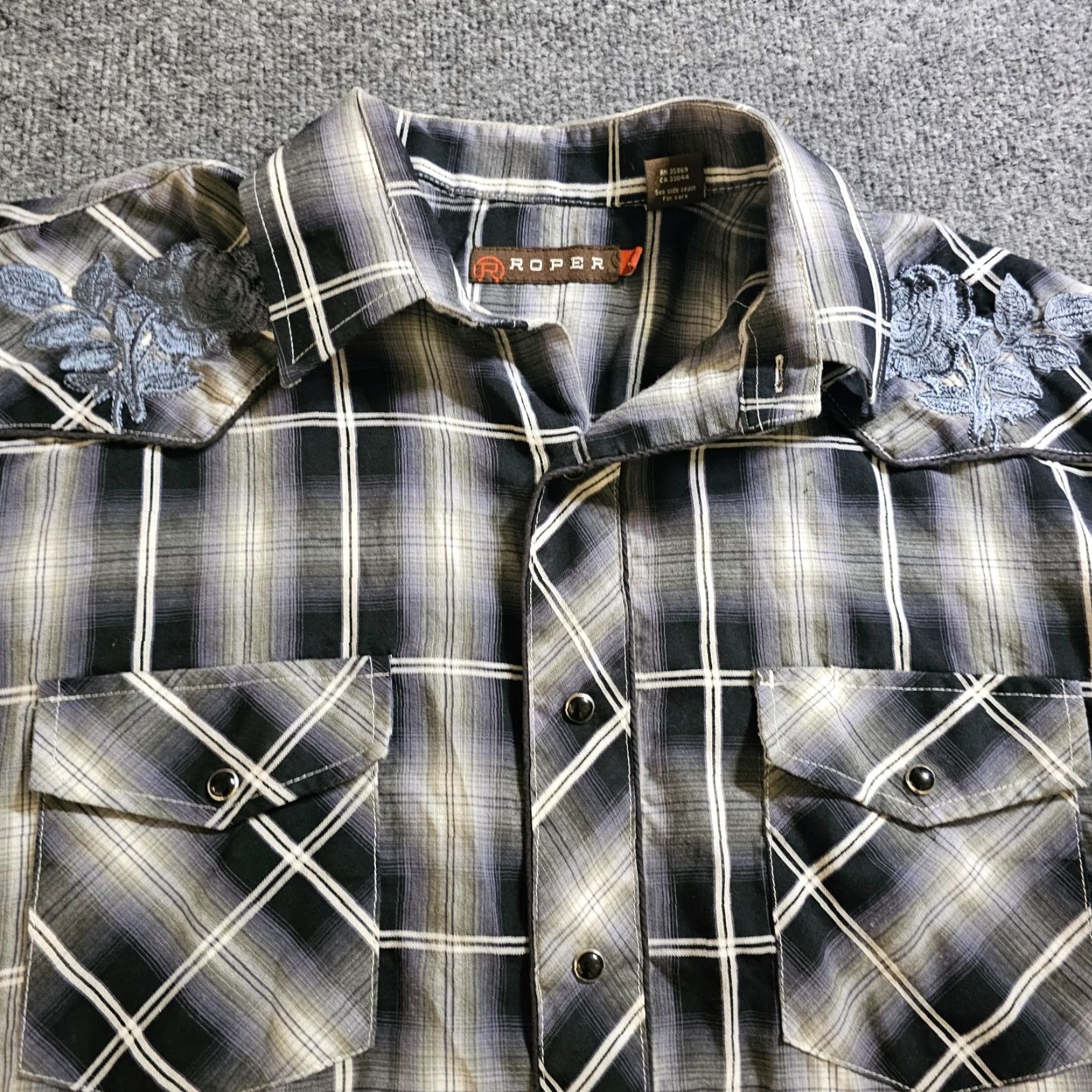 Roper Roper Shirt Mens L Black Plaid Gray Floral Embroidery Pearl Snap Western Shirt Size US L / EU 52-54 / 3 - 2 Thumbnail