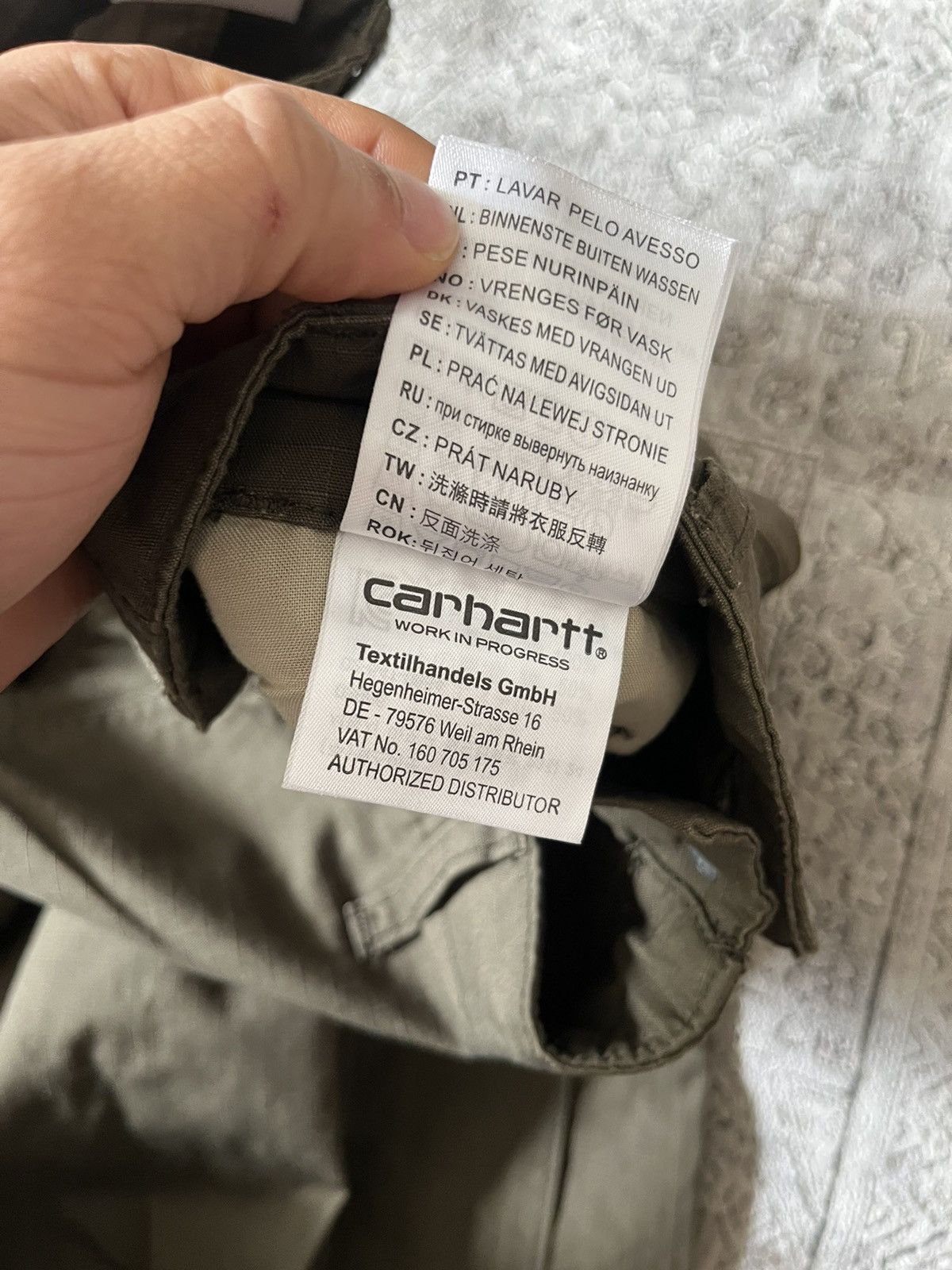 Carhartt Wip Carhartt WIP Regular Cargo Short Size US 30 / EU 46 - 13 Thumbnail