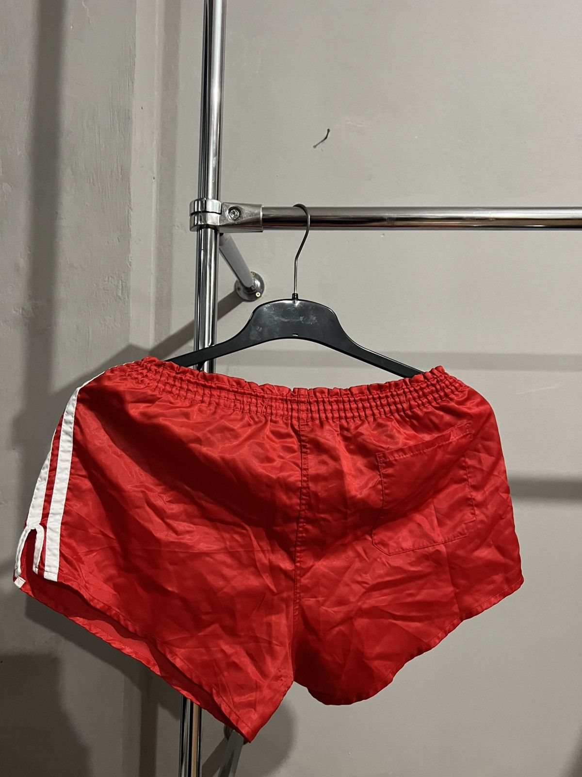 Adidas ADIDAS NYLON SPRINTER ICONIC SHORTS GLANZ RACER RETRO SIZE M Size US 36 / EU 52 - 6 Thumbnail