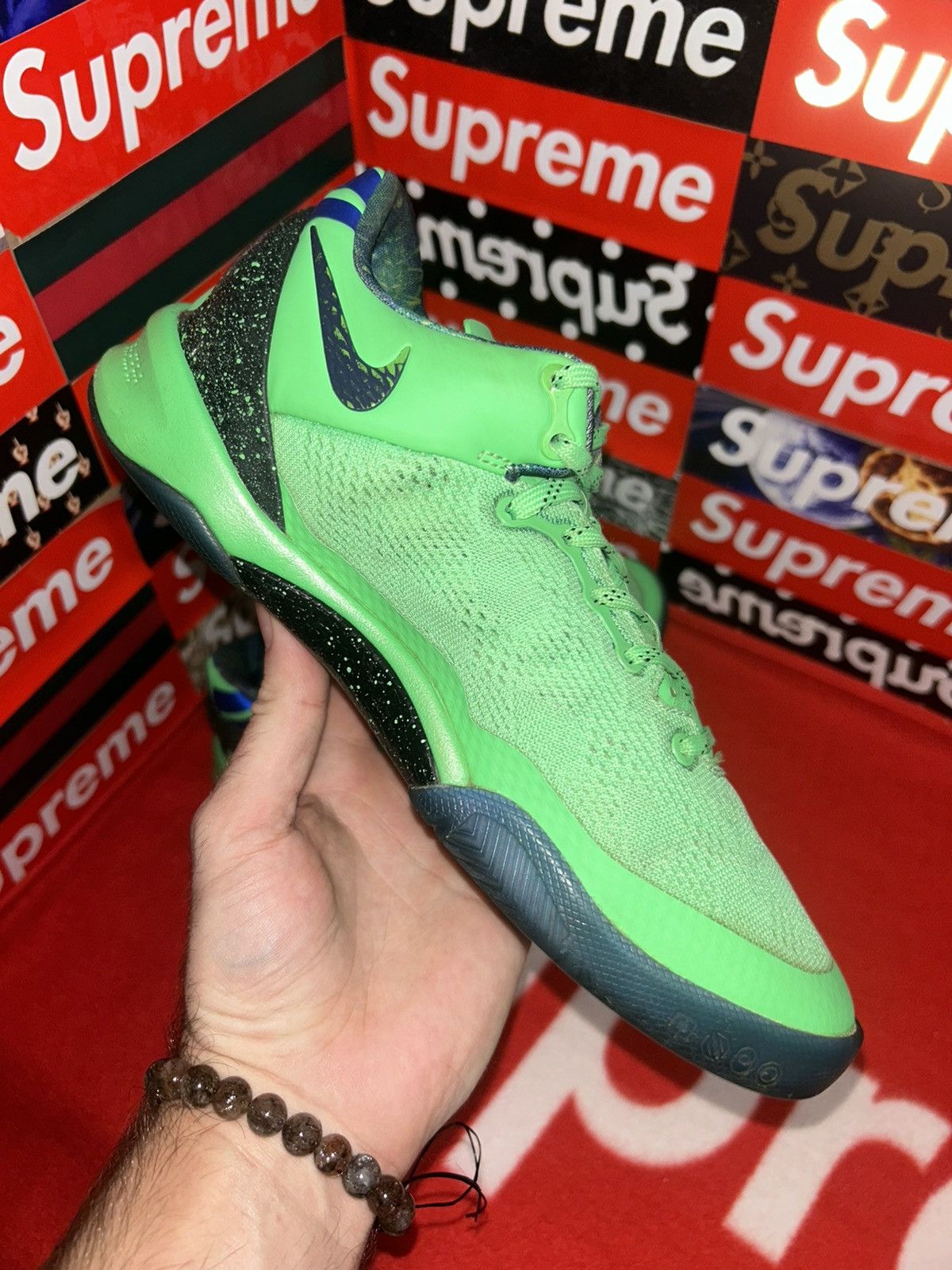 Nike 2013 NIKE KOBE 8 VIII ELITE 'SUPERHERO' 555586-301 size 5.5y Size US 5.5 / EU 38 - 10 Thumbnail