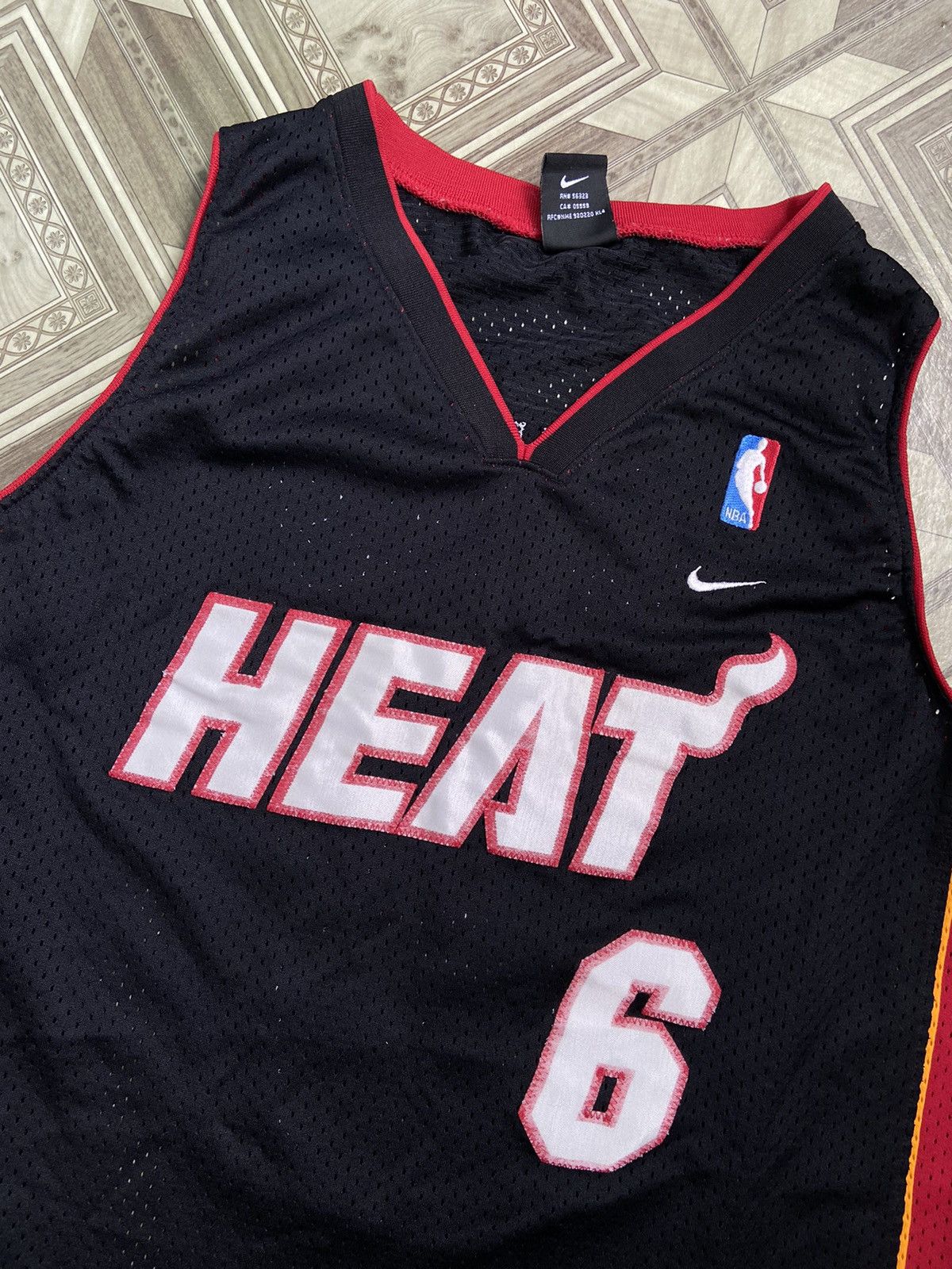 NBA Nike Eddy Jones Miami Heat NBA vintage jersey Size US L / EU 52-54 / 3 - 4 Thumbnail