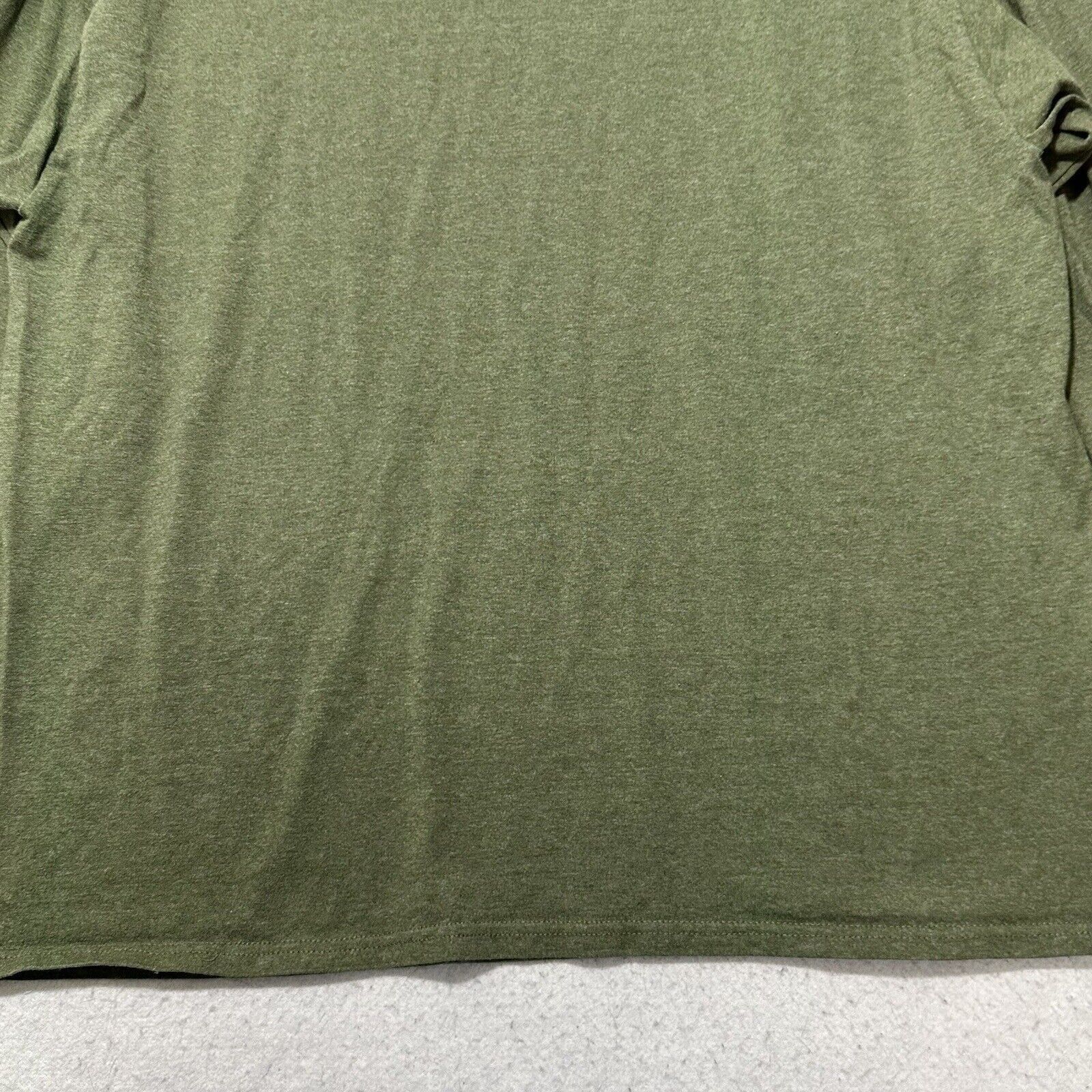 Fruit Of The Loom Fruit of the Loom XXL Olive Green Crewneck Pullover T Shirt Size US XXL / EU 58 / 5 - 11 Thumbnail