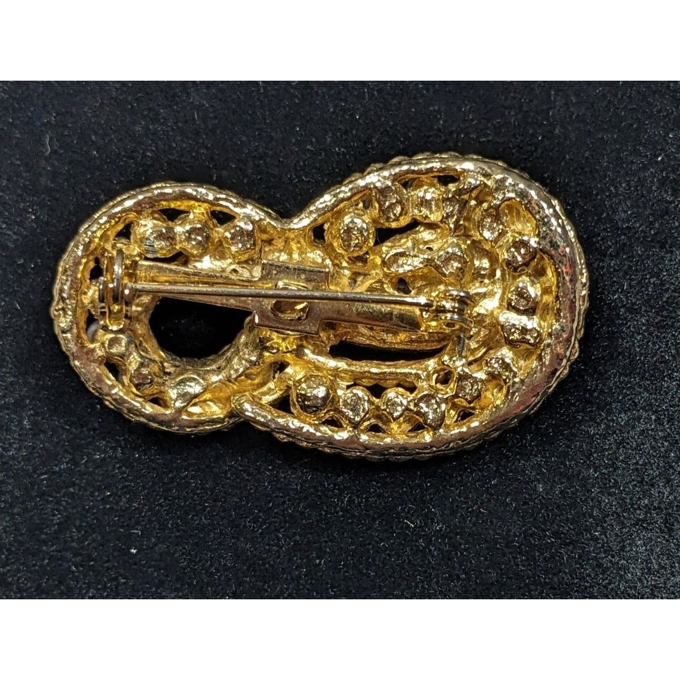 Other Vintage Elegant Knot Brooch Gold Tone With Faux Pearl Accent Size ONE SIZE - 4 Thumbnail