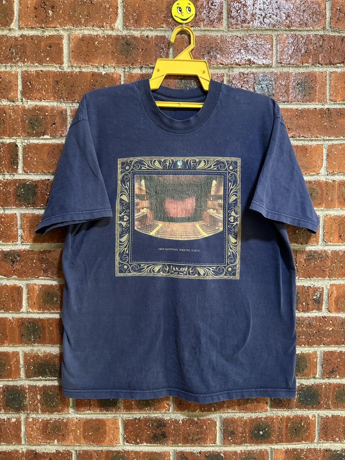 Japanese Brand Vintage Art New National Theatre Tokyo Faded Tee Size US L / EU 52-54 / 3 - 1 Thumbnail