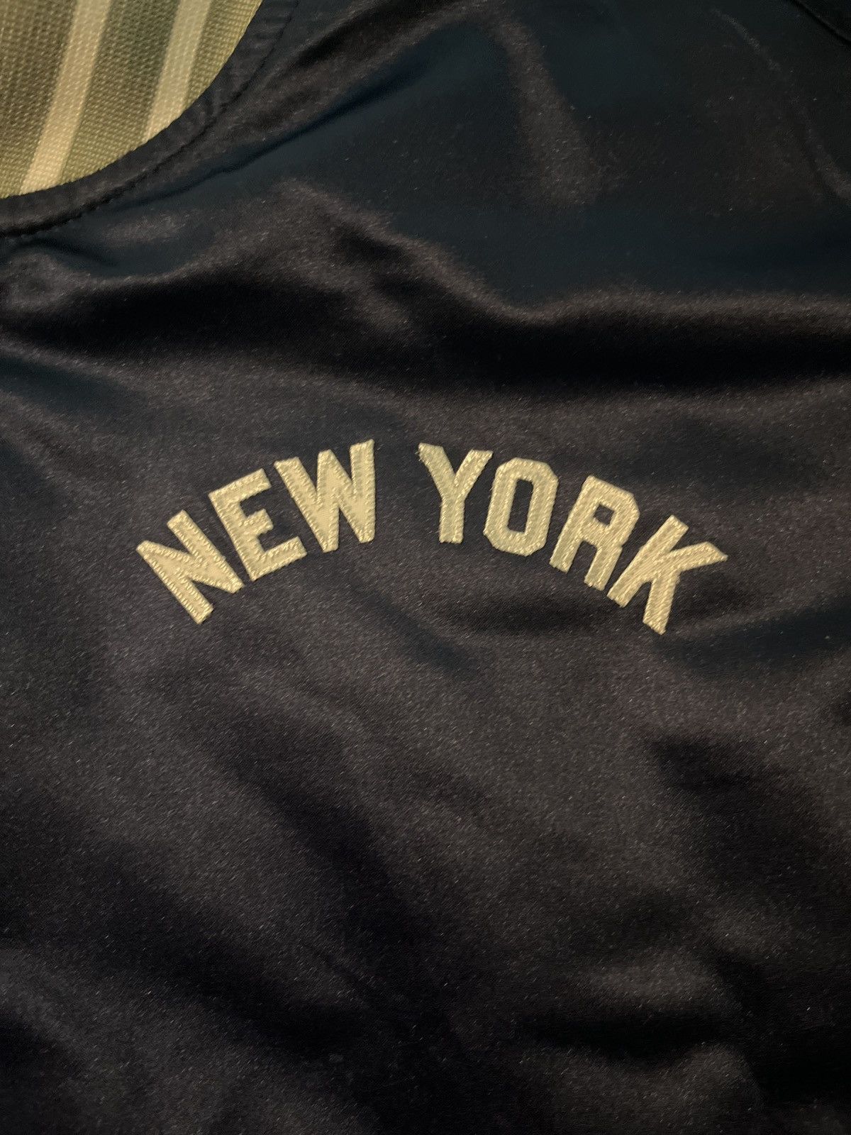Mitchell & Ness Mitchell & Ness Yankees Cooperstown Collection Satin Jacket Size US XL / EU 56 / 4 - 3 Thumbnail