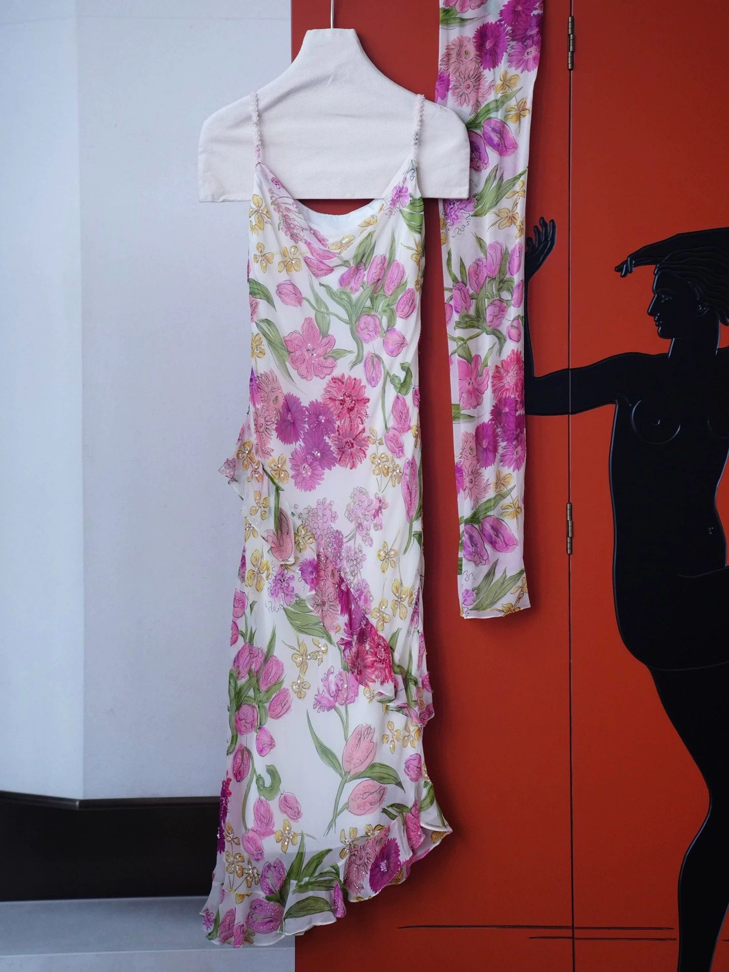 Vintage UK Vintage Beaded Silk Floral Sleeveless Dress Size S / US 4 / IT 40 - 3 Thumbnail