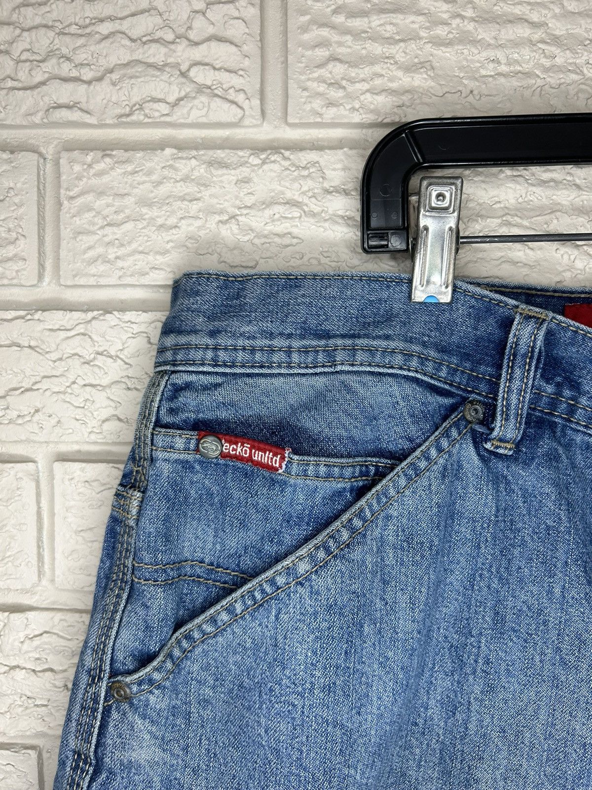 Ecko Unltd. × Vintage Vintage Ecko Carpenter Baggy Faded Denim Shorts Size US 38 / EU 54 - 7 Thumbnail