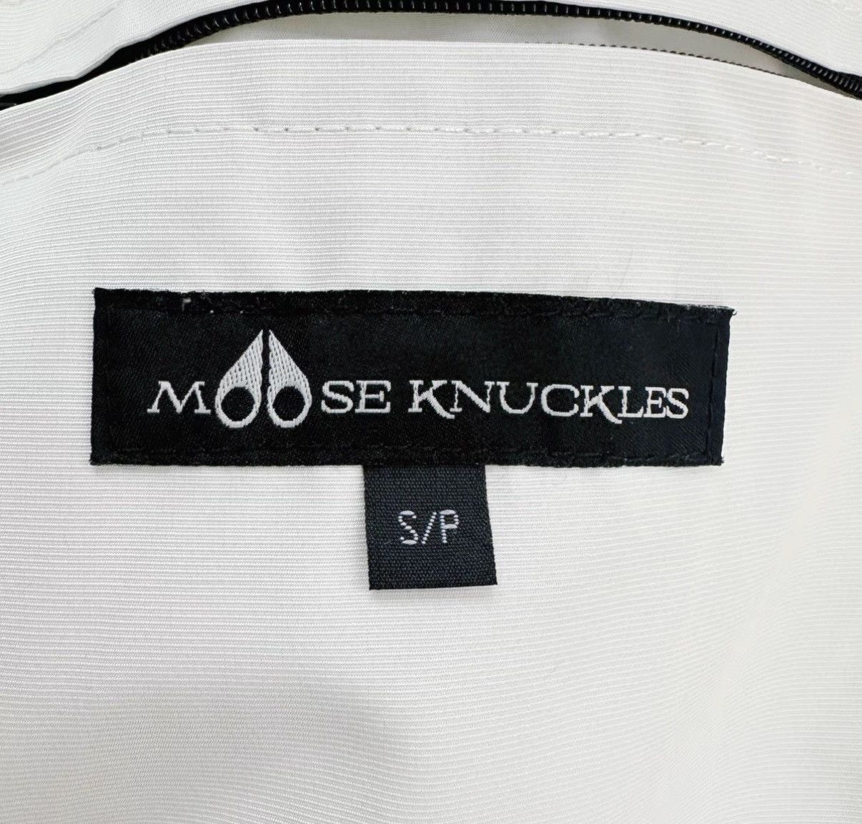 Moose Knuckles Moose Knuckles Multi-Pocket Fur Collar Long Down Jacket K12 Size S / US 4 / IT 40 - 5 Thumbnail