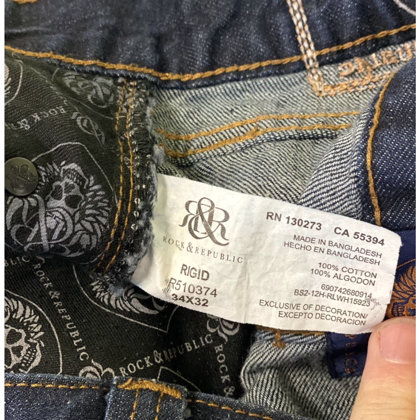 Vintage Rock & Republic Men Jeans Rigid Dark Wash 34 x 32 Blue Denim Cotton Inseam 32 Rise Mid Regular Size 34 Mens Size US 34 / EU 50 - 6 Thumbnail