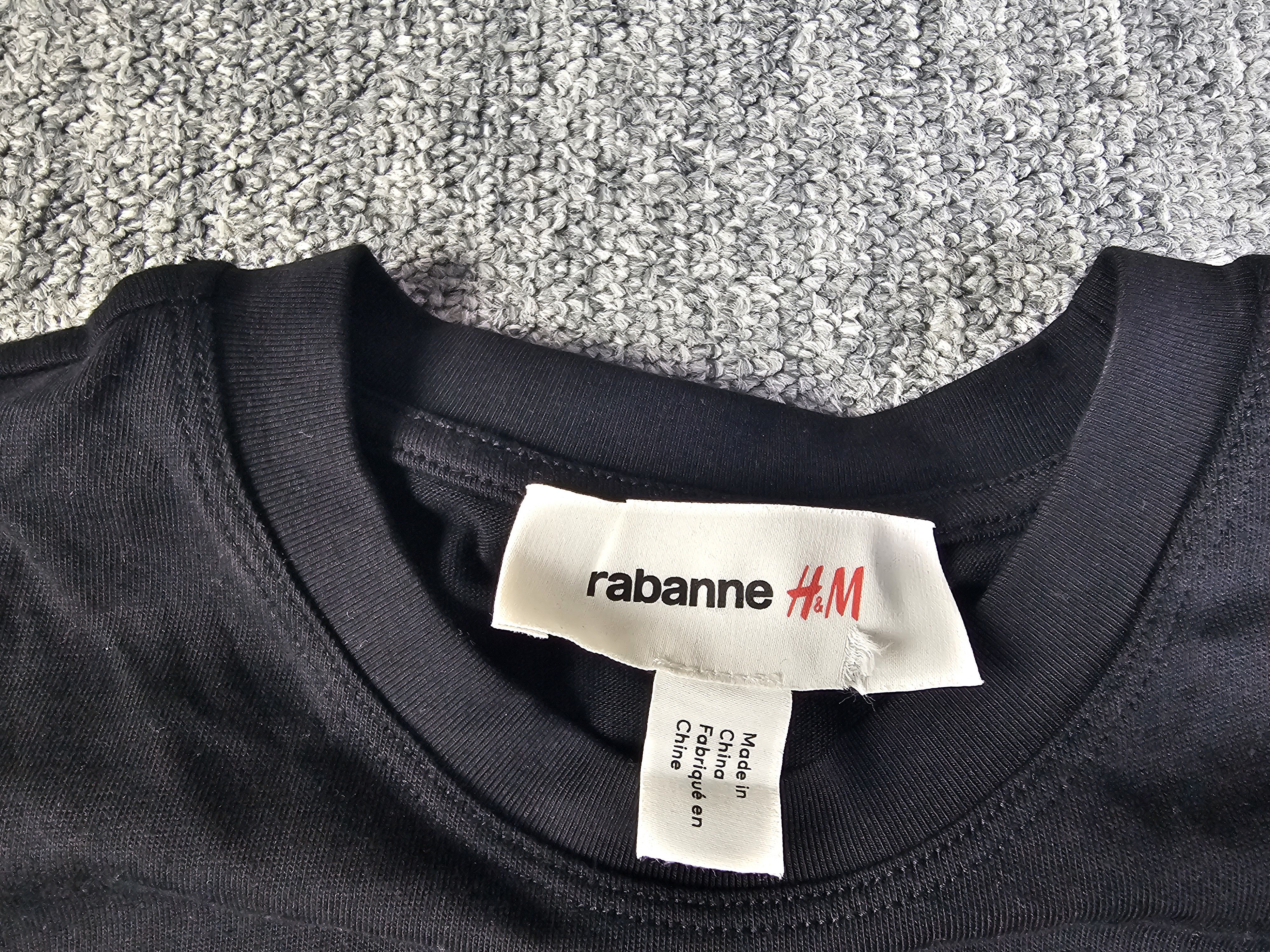 H&M × Paco Rabanne Rabanne H&M Belted Top Size S Black Crew Neck 2023 Collab Size S / US 4 / IT 40 - 3 Thumbnail