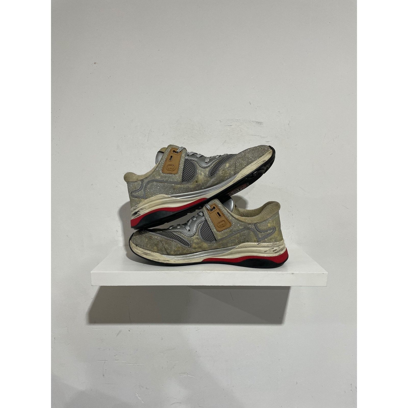Gucci GUCCI ULTRAPACE SILVER SIZE 8 PREOWNED Size US 8 / EU 41 - 2 Thumbnail