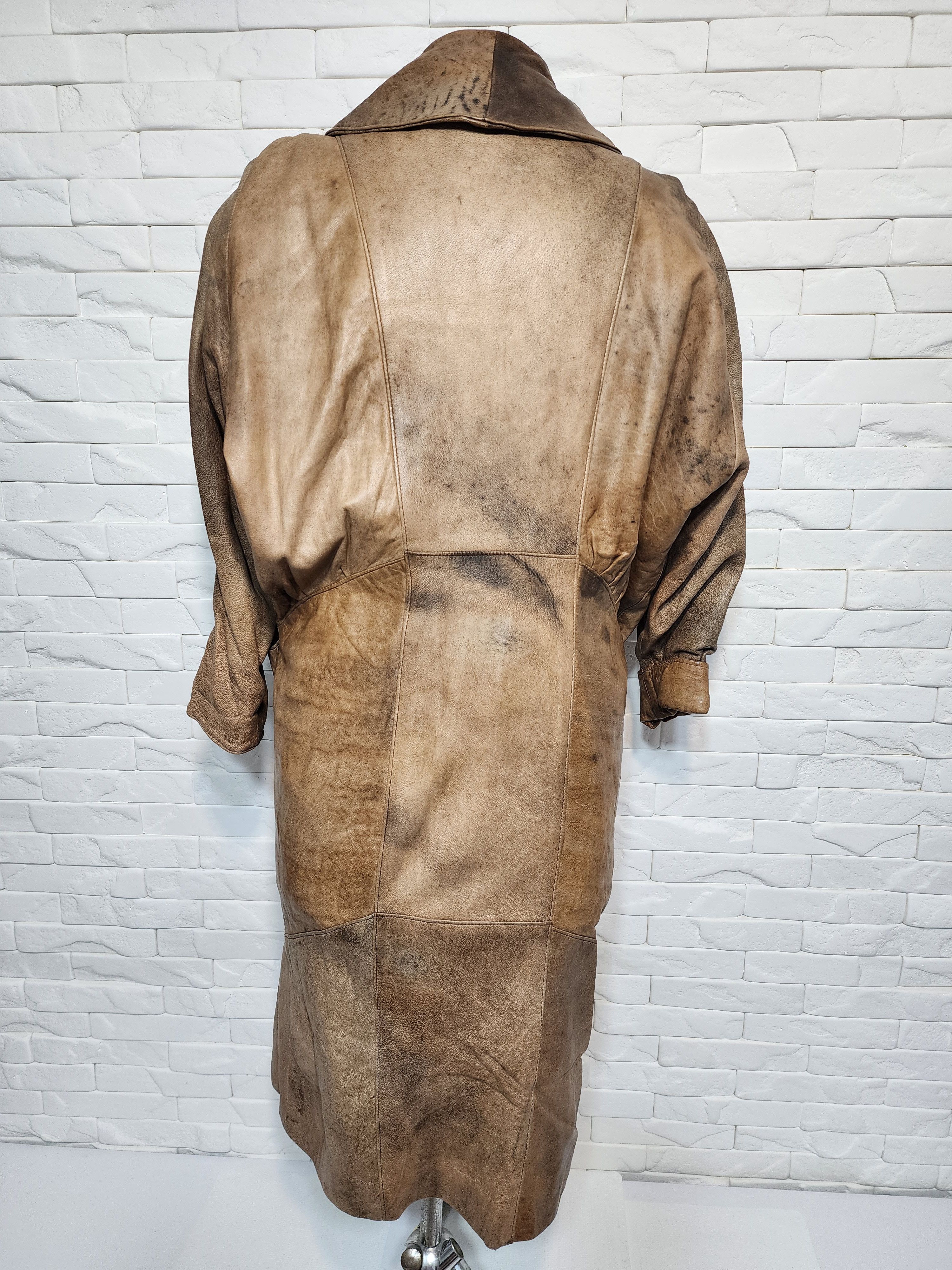 Designer Women brown leather raincoat. Size XXL / US 16-18 / IT 52-54 - 5 Thumbnail