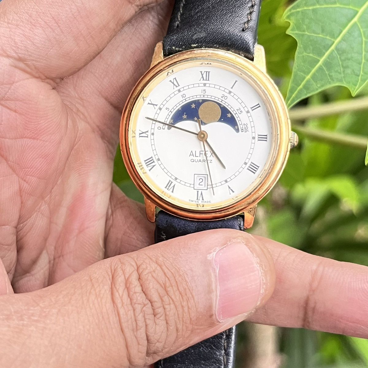 Vintage vintage watch alfex moonphase Size ONE SIZE - 3 Thumbnail