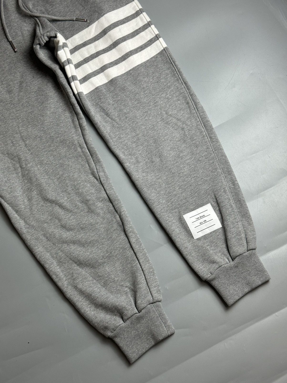 Thom Browne Thom Browne Four-bar Sweatpants Size US 30 / EU 46 - 5 Thumbnail