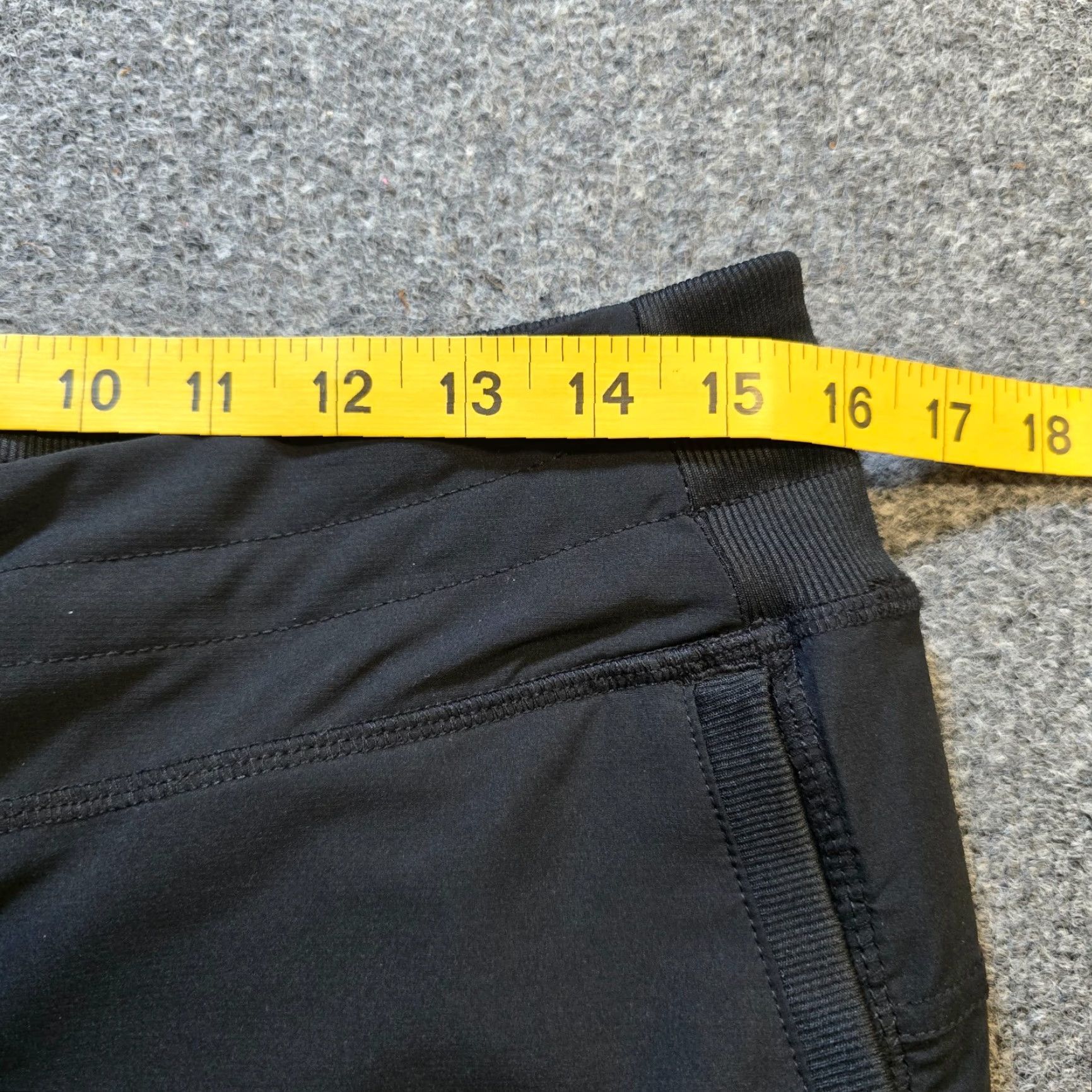 Vintage Kirkland Signature Womens Pants Jogger Black Medium Ruched Pull On Athletic Lounge Tapered Size 32" / US 10 / IT 46 - 5 Thumbnail