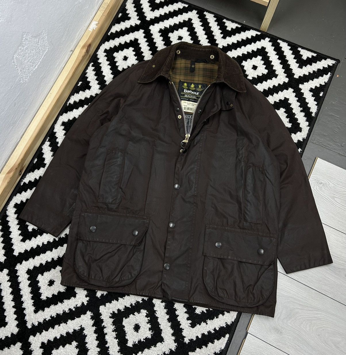Barbour × Waxed Barbour Beaufort Waxed Jacket A190 C42/107CM Brown 