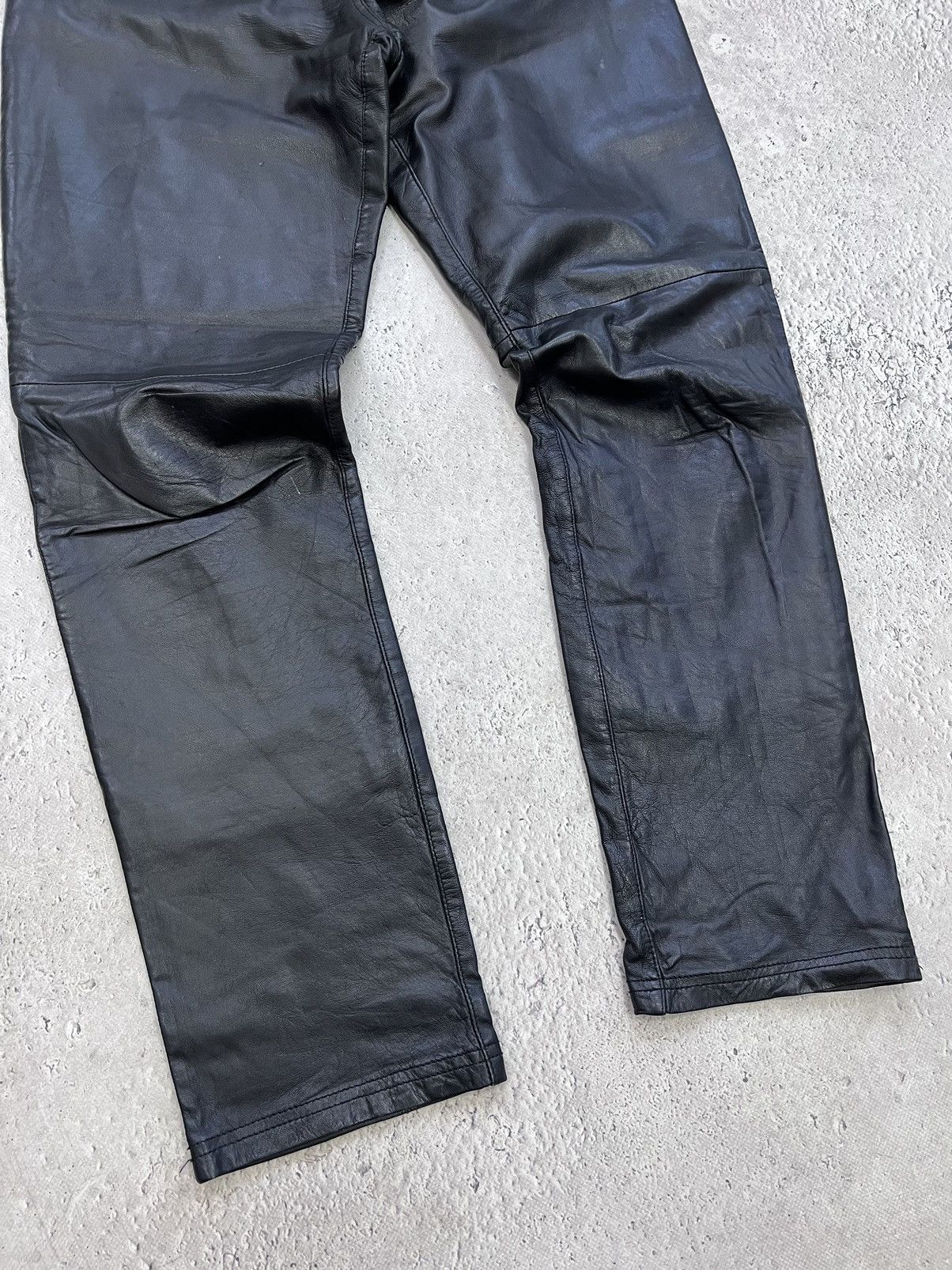 Genuine Leather × Vintage Vintage 90's Y2K Style Casual Classic Genuine Leather Pants Size US 32 / EU 48 - 3 Thumbnail