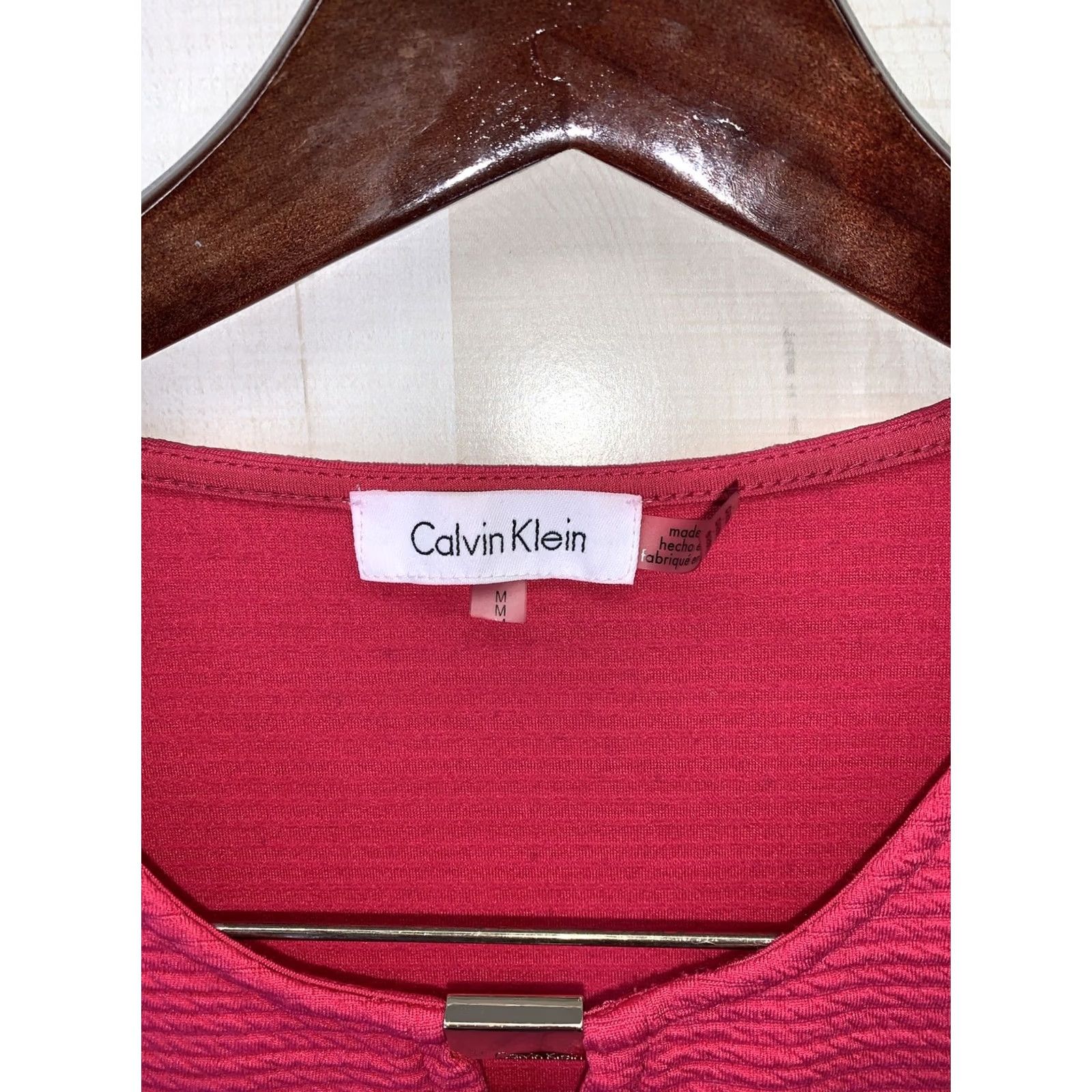 Calvin Klein Calvin Klein Women’s Tank Pink Key Hole Logo Beaded Slim M Sleeveless Pullover Casual Workwear Shirt Womens Size M / US 6-8 / IT 42-44 - 2 Thumbnail