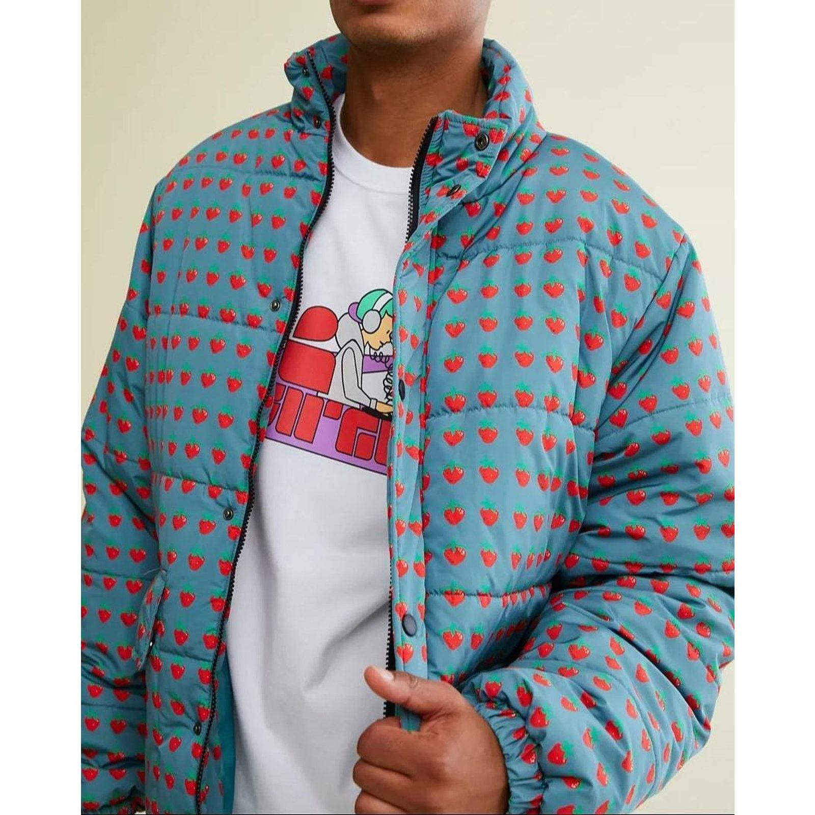 Misfits × Msftsrep Misfit Shapes MSFT Strawberry Print MWT Puffer Jacket $180 Size M / US 6-8 / IT 42-44 - 5 Thumbnail