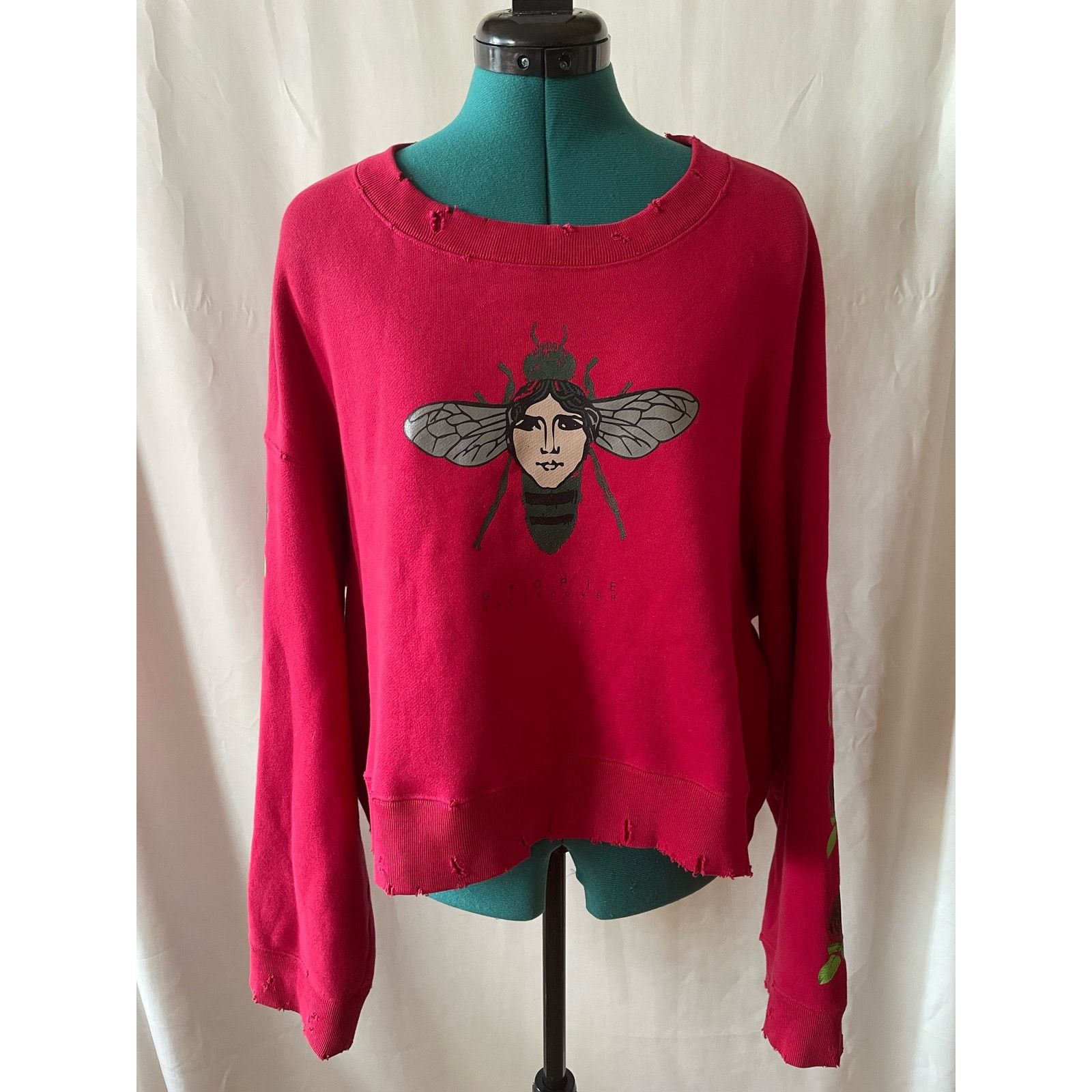 Undercover FW17 Undercover Utopie Queen Bee Rose Crop Sweatshirt JP 1 Size S / US 4 / IT 40 - 1 Thumbnail