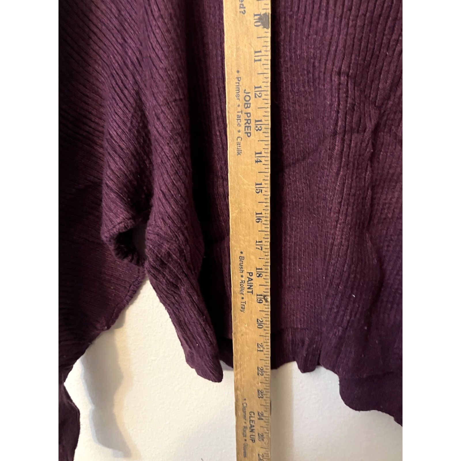 Express Express Women Cardigan V-Neck Button Down L Maroon Sweater Size L / US 10 / IT 46 - 4 Thumbnail