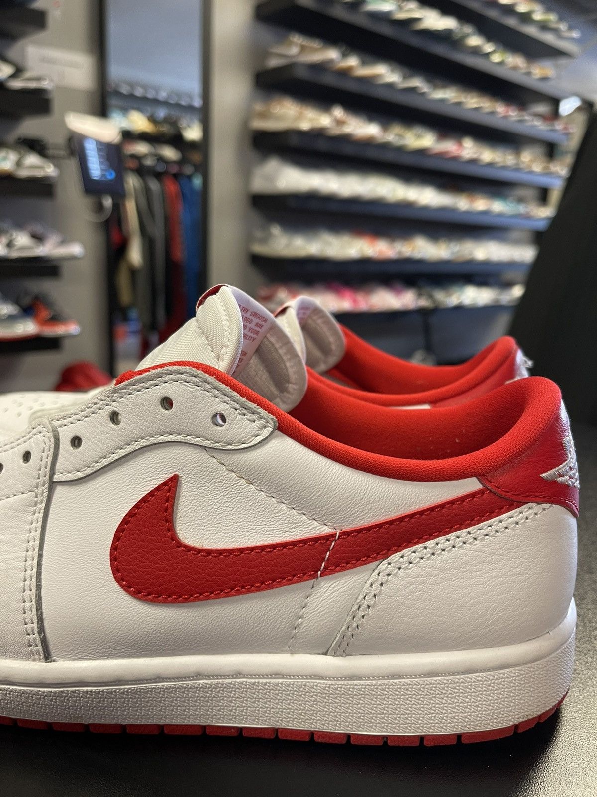 Jordan Brand Size 10 - Jordan 1 Low Retro University Red Clean! Size US 10 / EU 43 - 5 Thumbnail