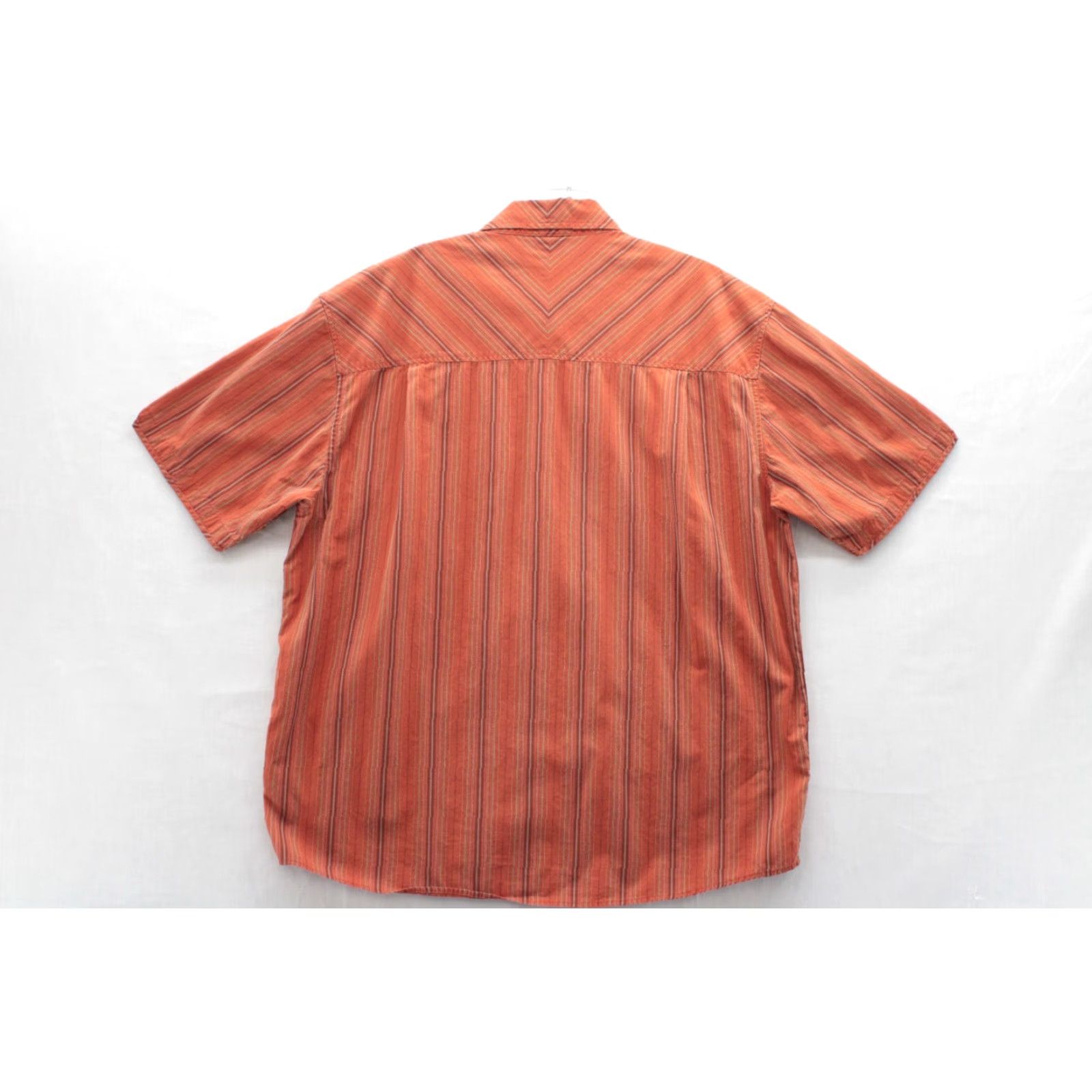 Vintage REI Shirt Button-Up Orange Short Sleeve Pocket Lightweight Outdoors Men L Shirt Size US L / EU 52-54 / 3 - 2 Thumbnail