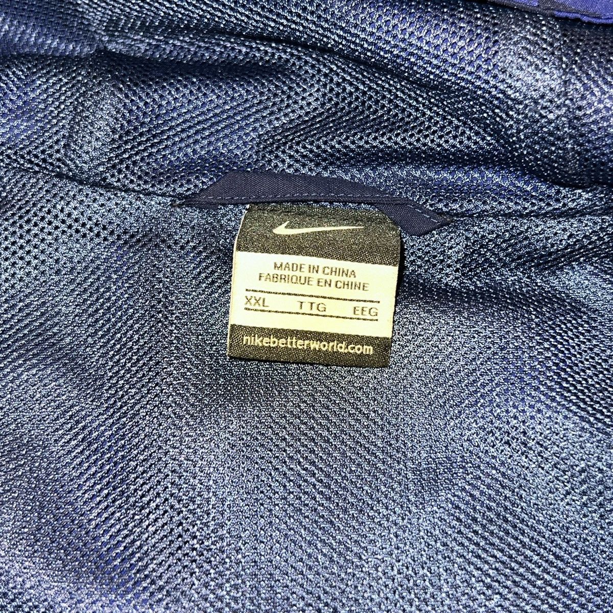 Nike Vintage 00s NIKE FCRB Stripe Hooded Windbreaker Jacket Size US XXL / EU 58 / 5 - 10 Thumbnail