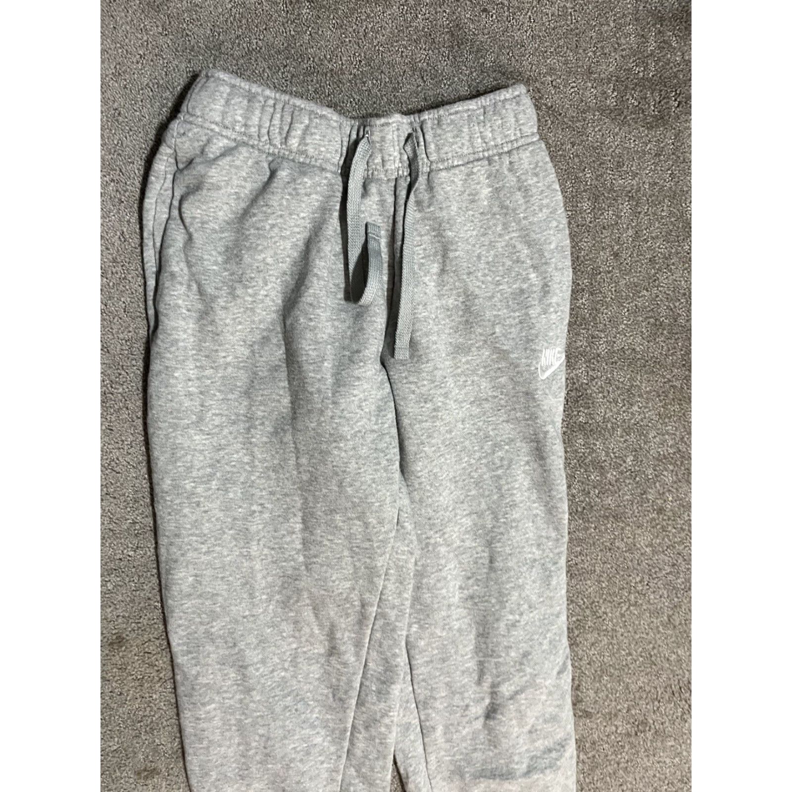 Nike Nike Pants Womens XS Gray Club Fleece Joggers Athletic Sweatpants DQ5191-063 Size 26" / US 2 / IT 38 - 2 Thumbnail