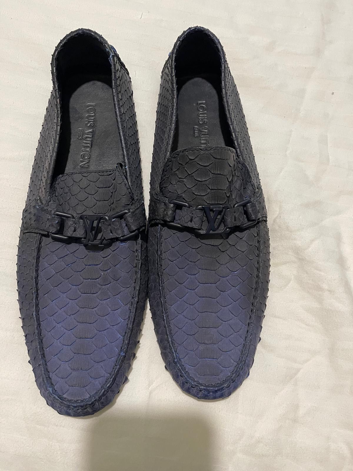 Louis Vuitton Luxury LV shoes made out of crocodile skin size 12 Size US 12 / EU 45 - 1 Thumbnail